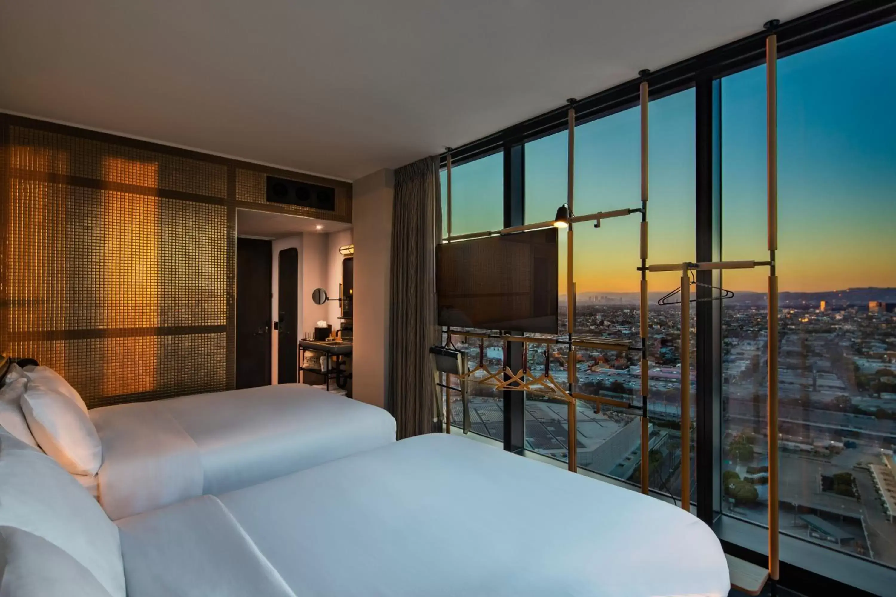 Photo of the whole room, Bed in Moxy Downtown Los Angeles