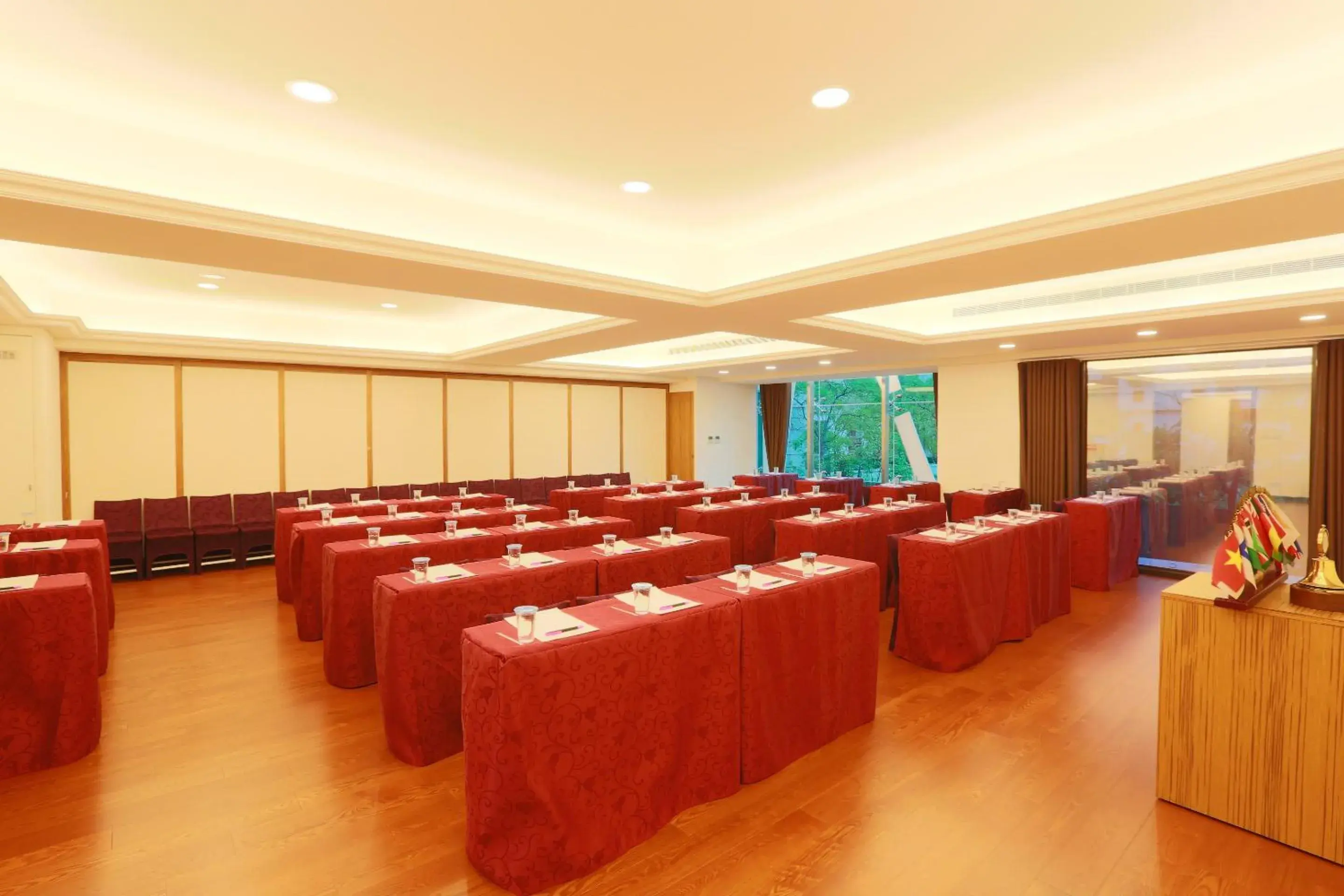 Meeting/conference room, Banquet Facilities in Happiness Inn Xinzhuang