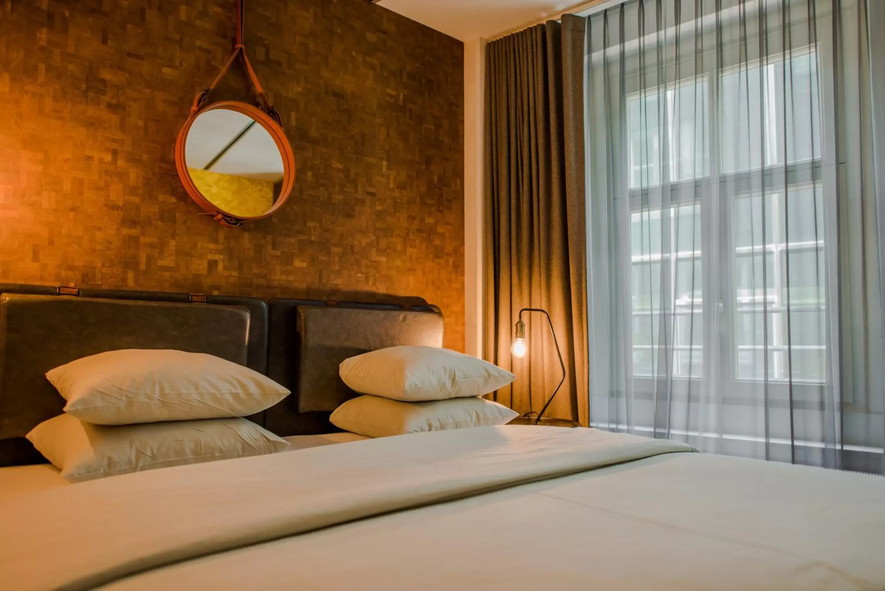 Bedroom, Bed in Hotel V Nesplein
