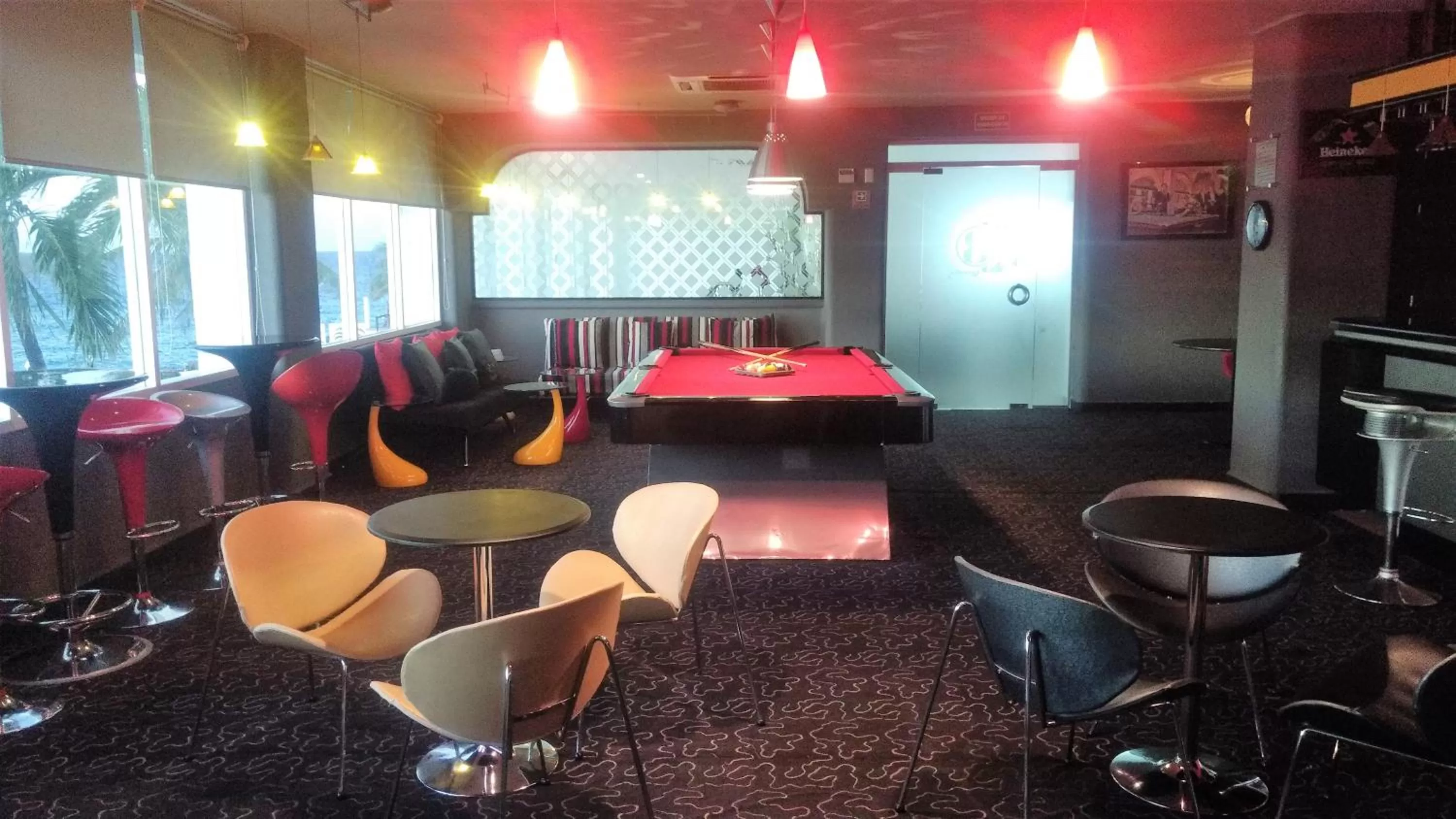 Lounge or bar in Coral Princess Hotel & Dive Resort