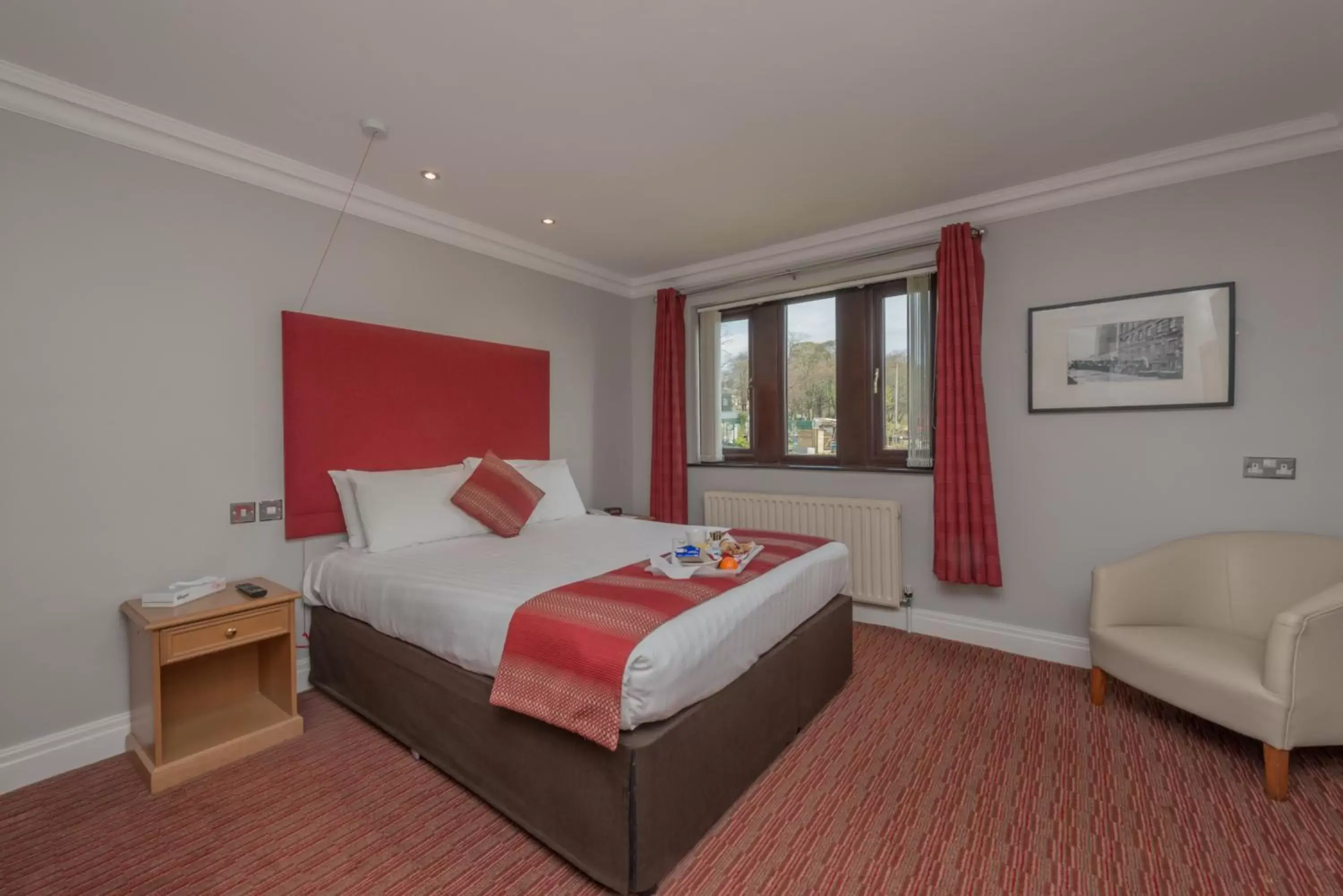 Bed in Best Western Bradford Guide Post Hotel