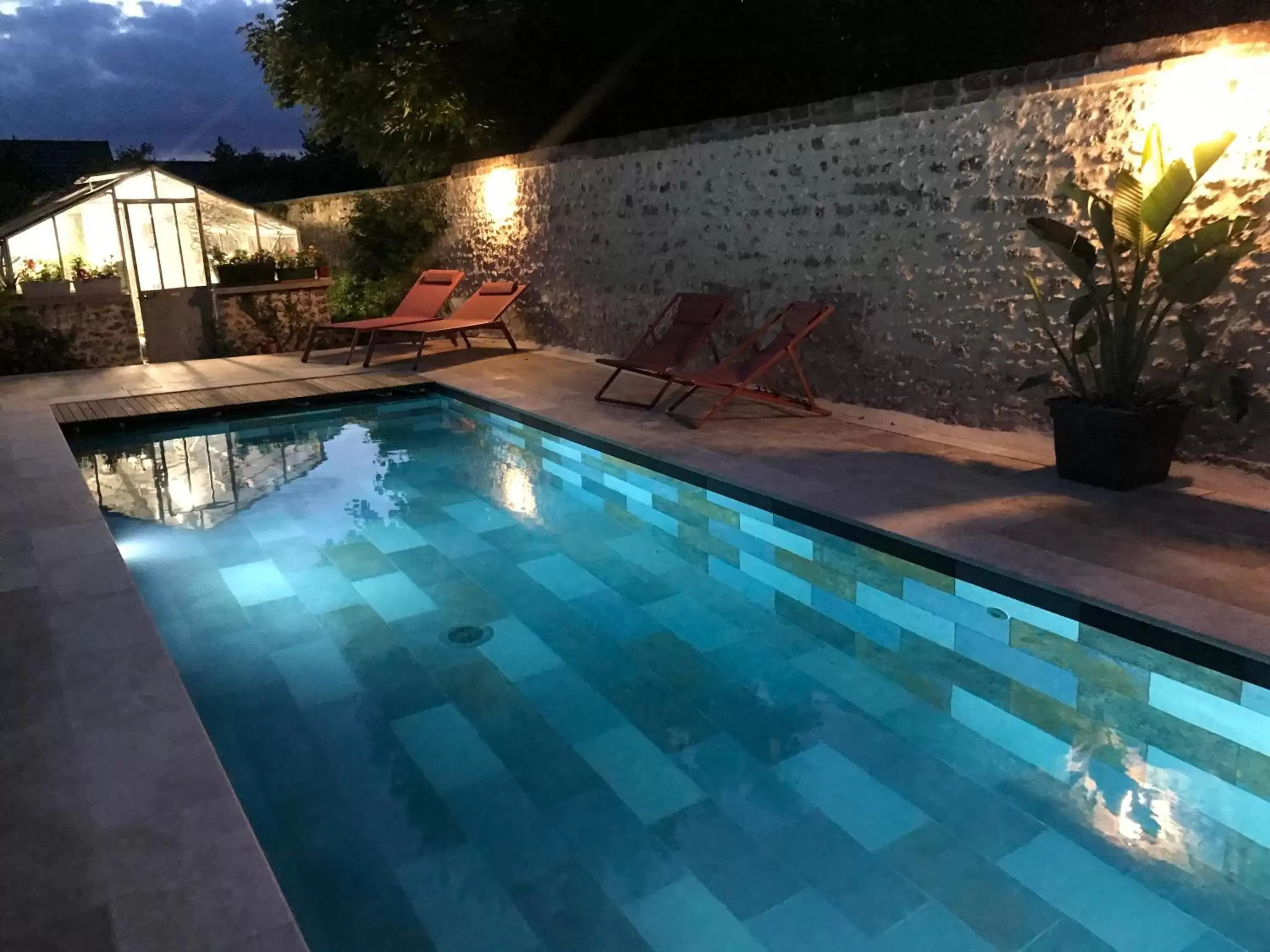 Night, Swimming Pool in Clos Saint Nicolas