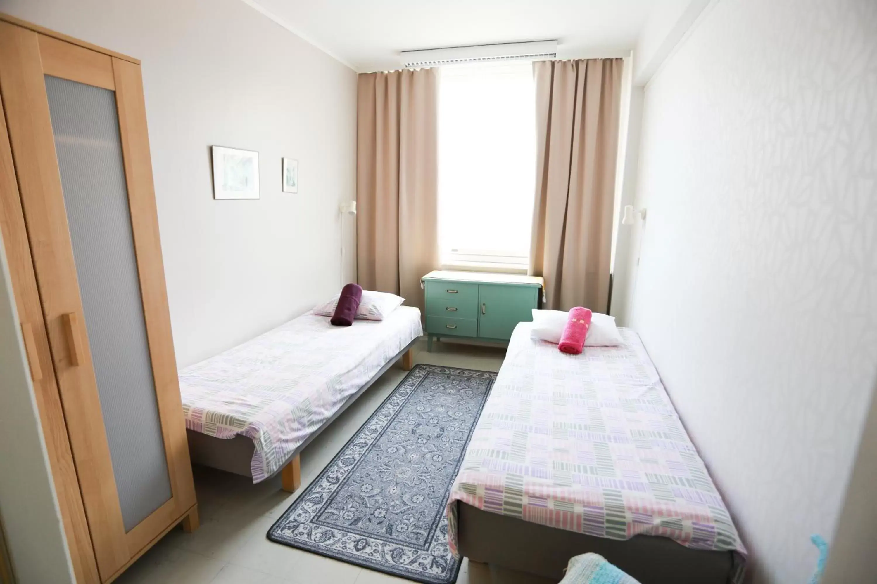 Private Twin Room with Shared Bathroom - single occupancy in Bed&Breakfast Tuure Private Twin Room with Shared Bathroom - single occupancy in Bed&Breakfast Tuure