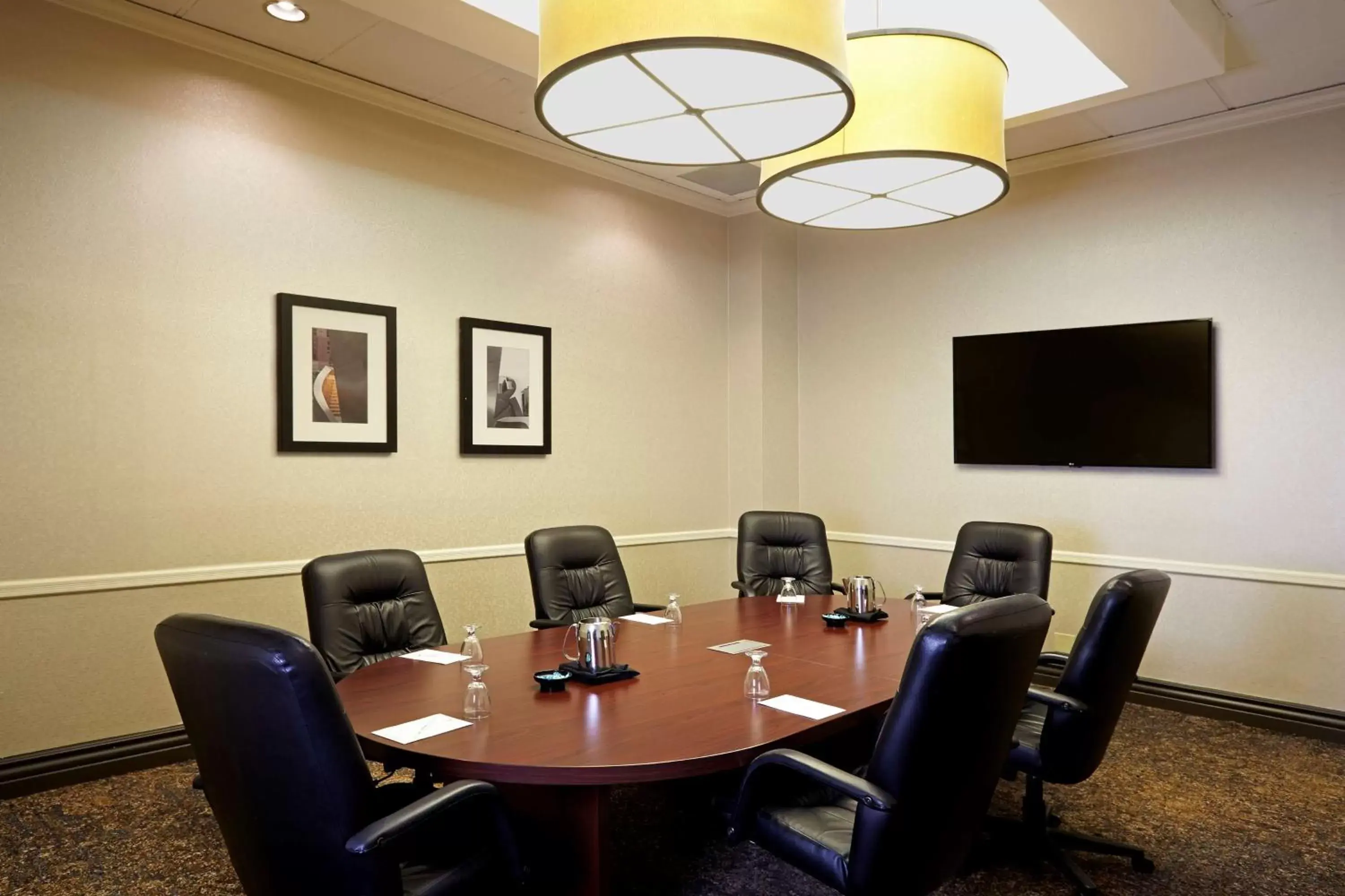 Meeting/conference room in Embassy Suites Los Angeles - International Airport/North