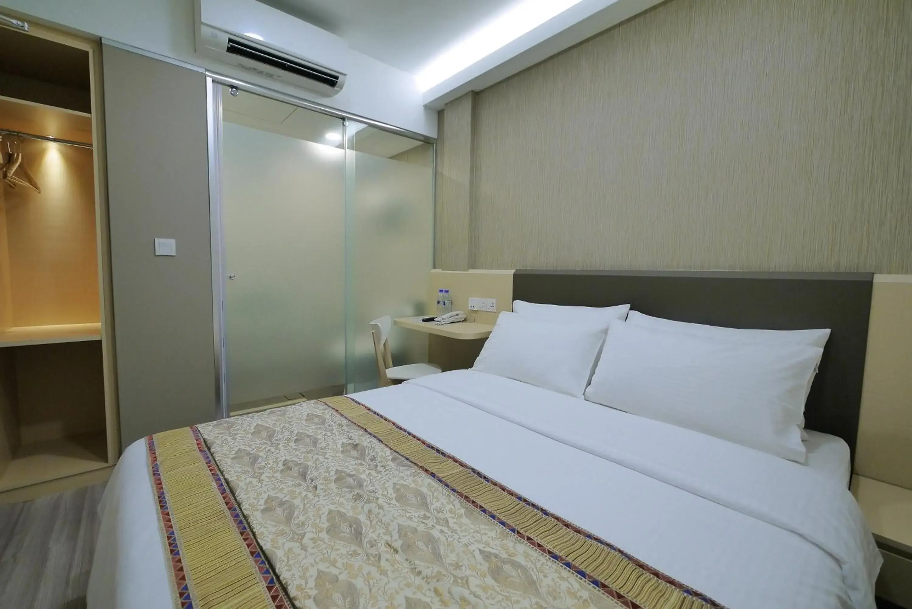 Photo of the whole room, Bed in 33 Boutique Hotel Bandar Sunway