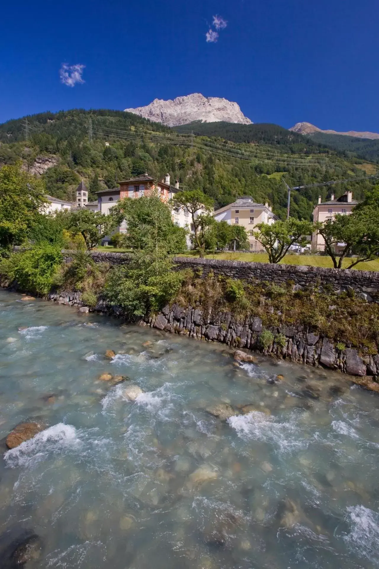 Neighbourhood in Hotel Centrale, Typically Swiss