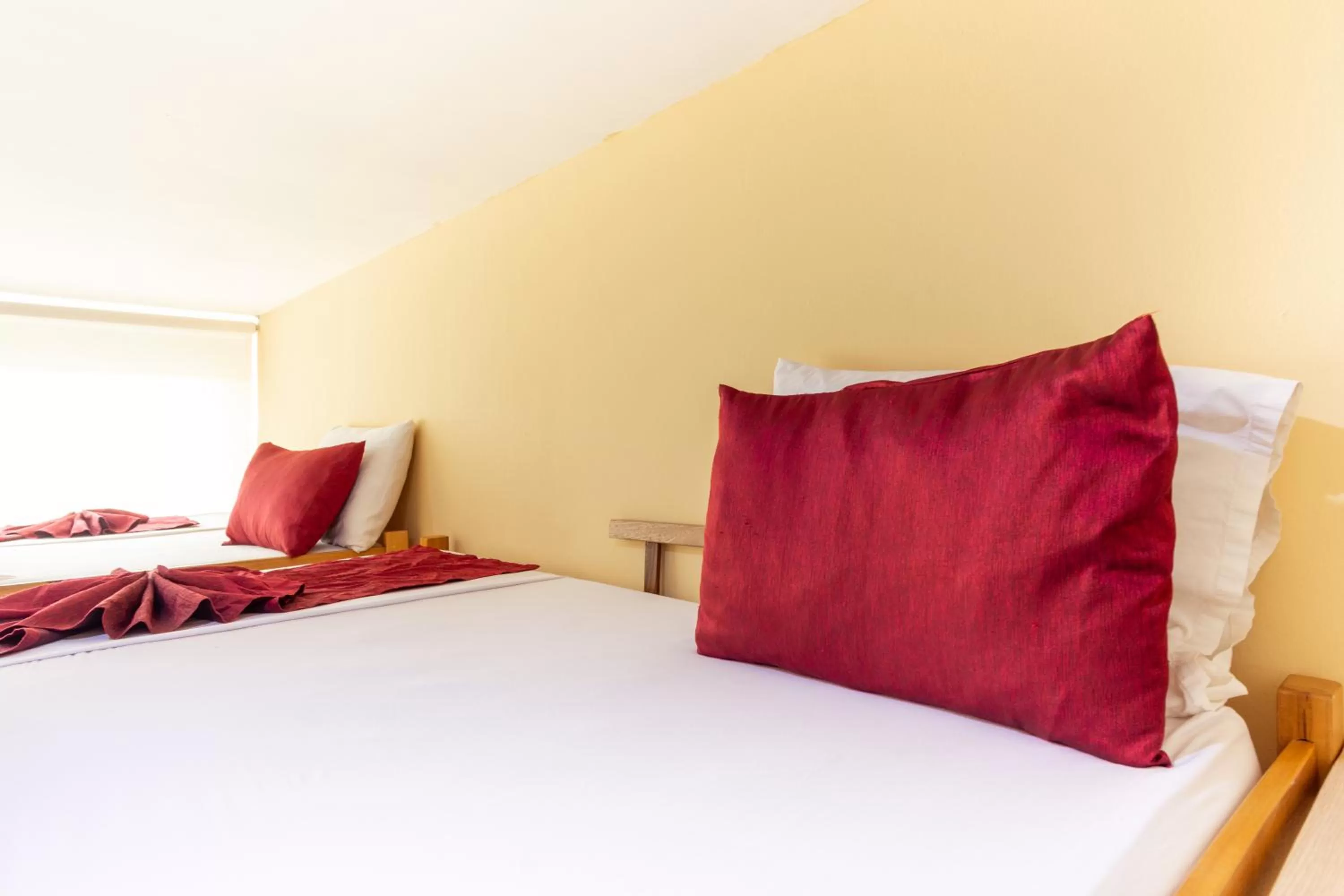 Twin Room in Hotel Portobahia Santa Marta Rodadero