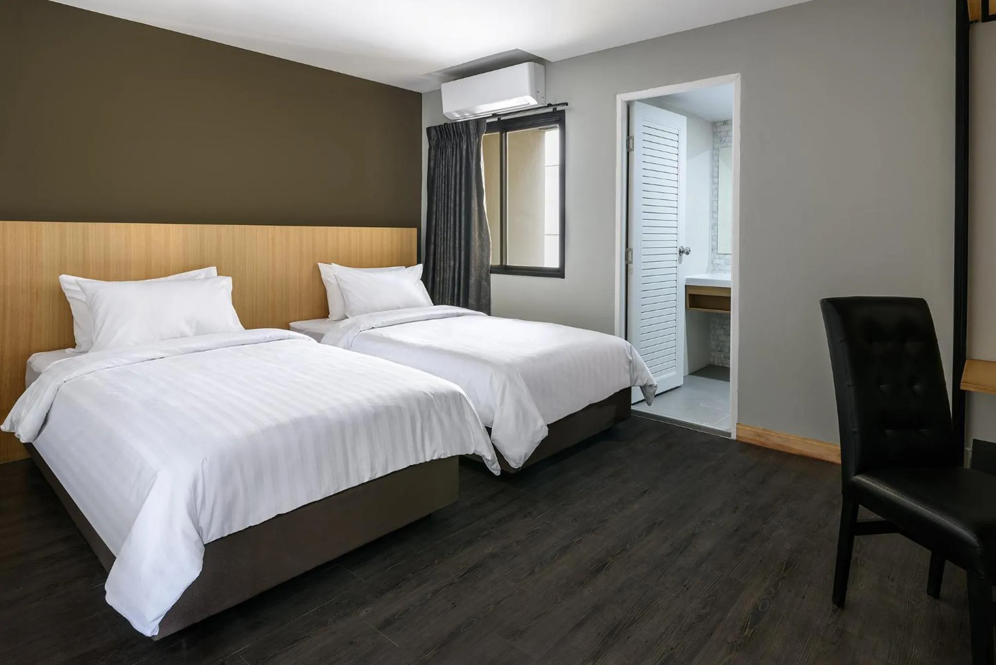 Bed in Travelier Hostel