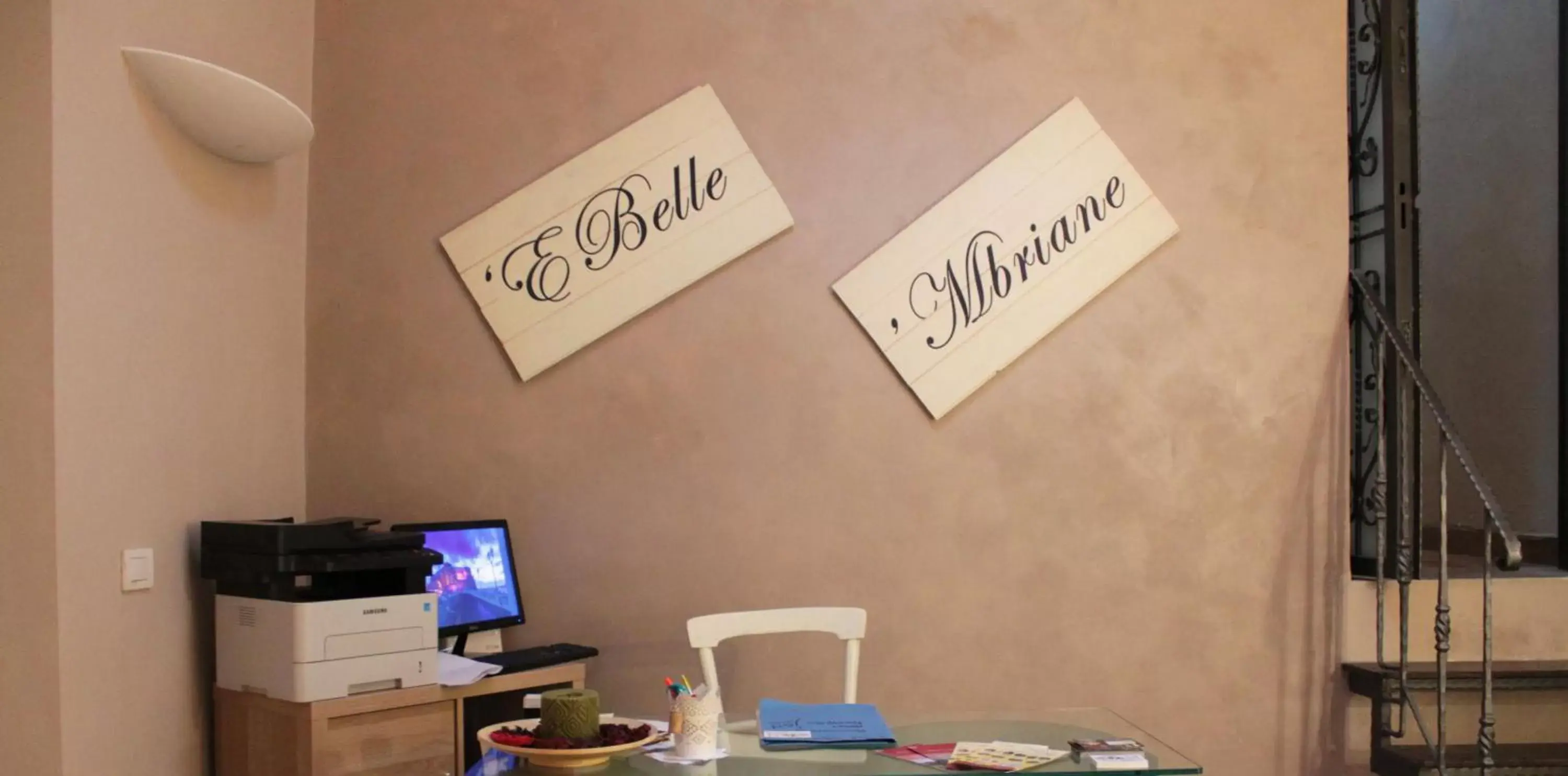 Business facilities in Vesuviane 'E Belle 'Mbriane B&B