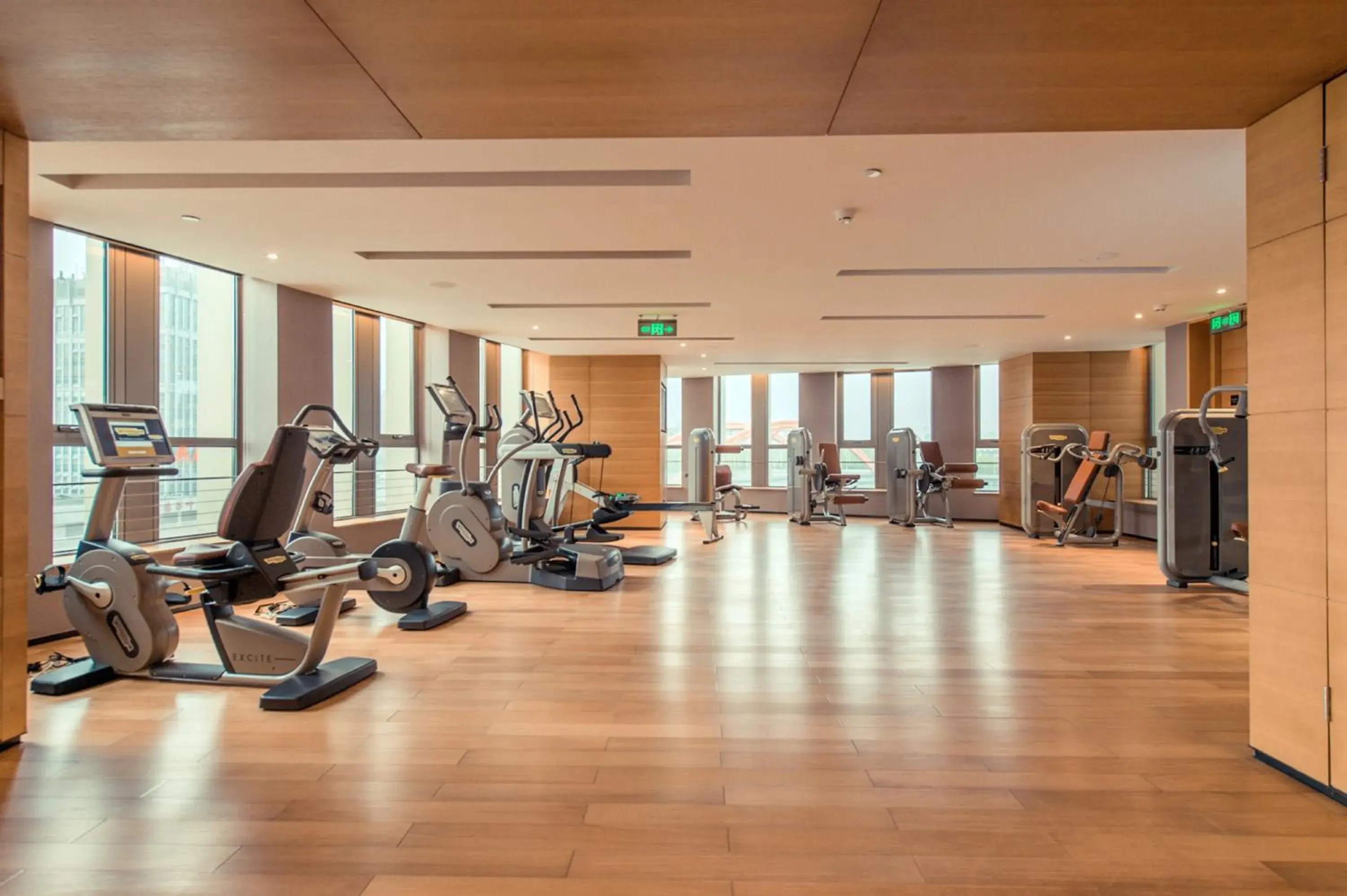 Fitness centre/facilities in Pan Pacific Tianjin Fitness centre/facilities in Pan Pacific Tianjin