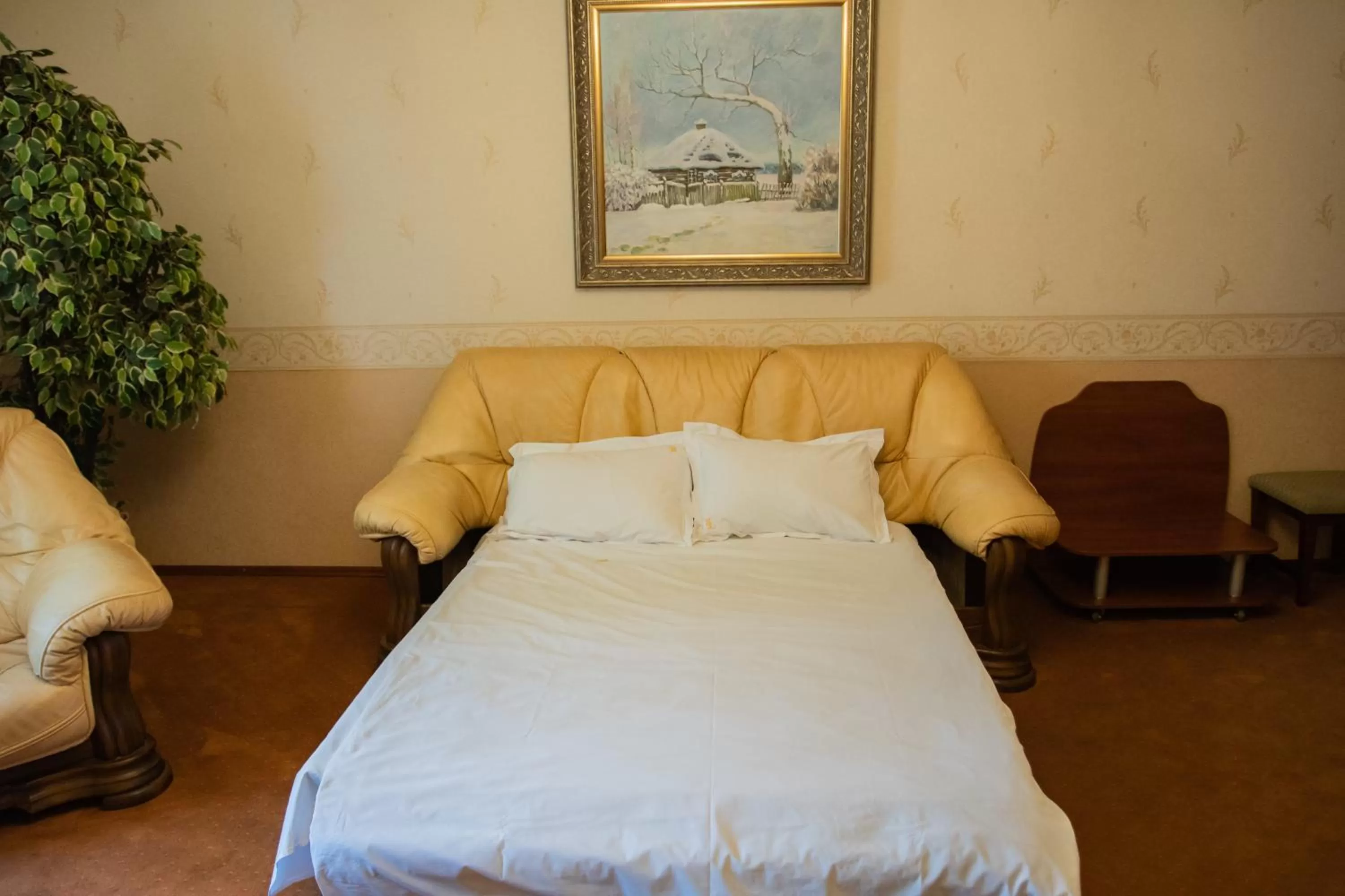 Living room, Bed in Kamelot