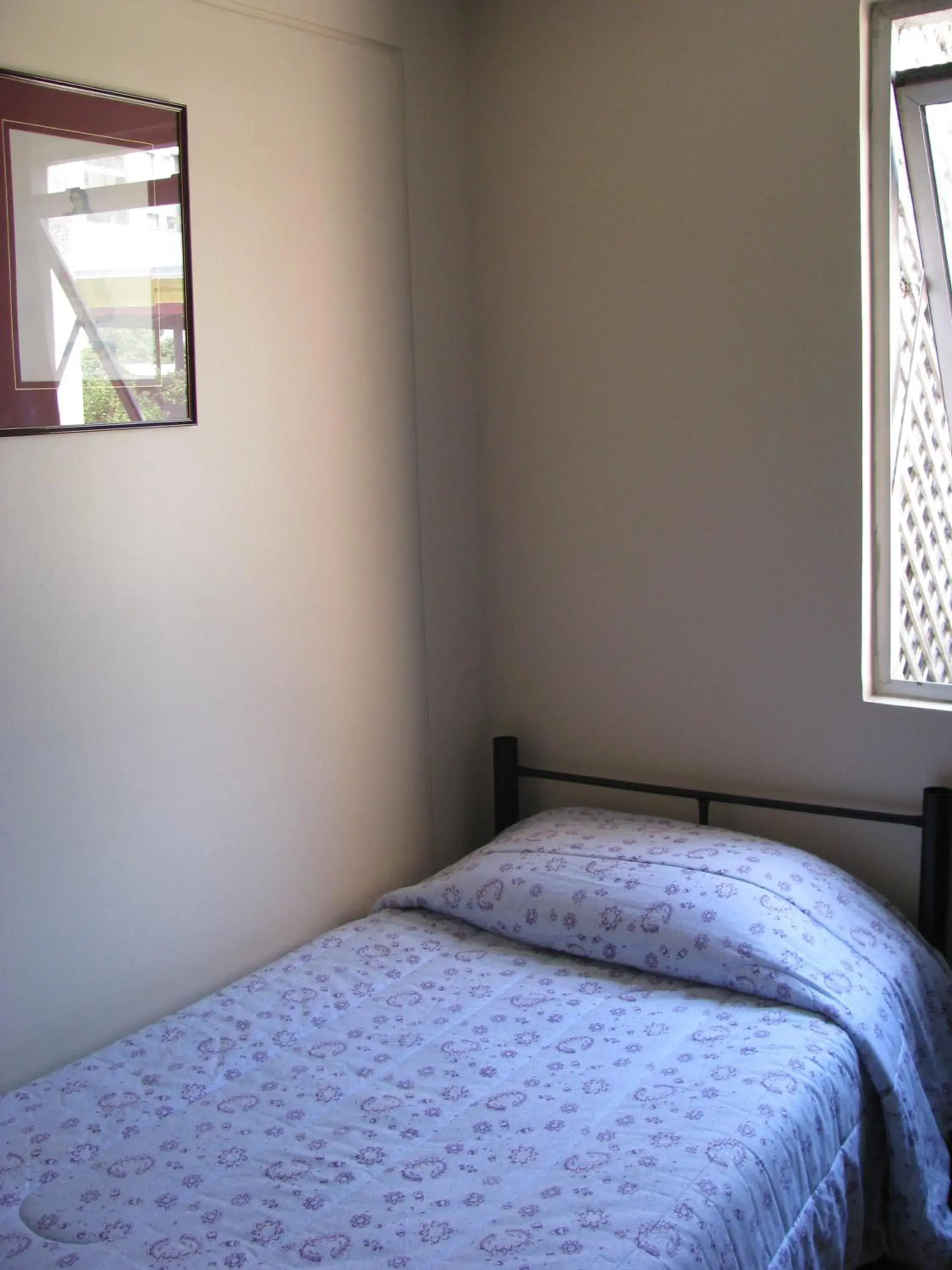 Single Room in Hostal Americano