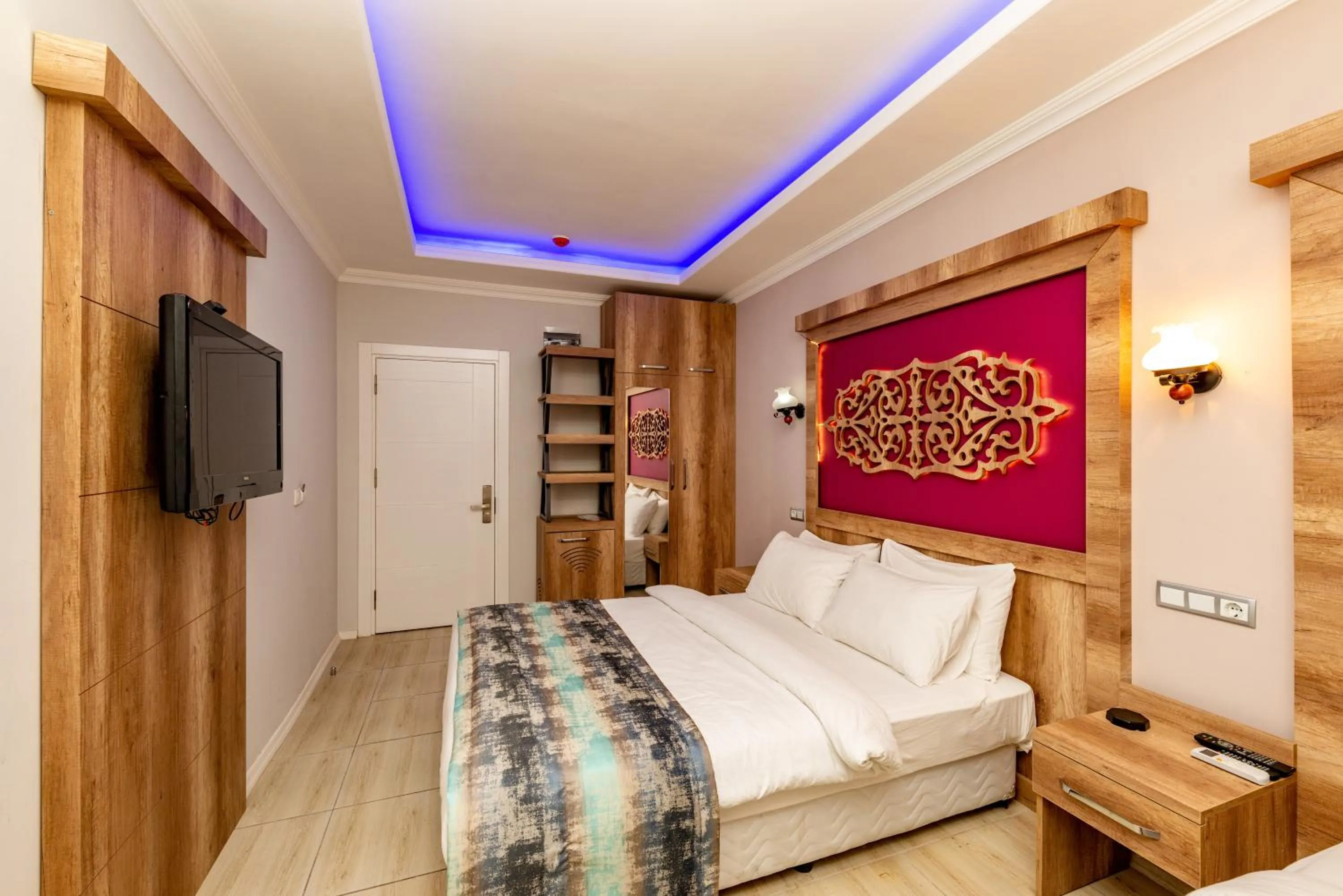 Bed in Linda Expo Palace