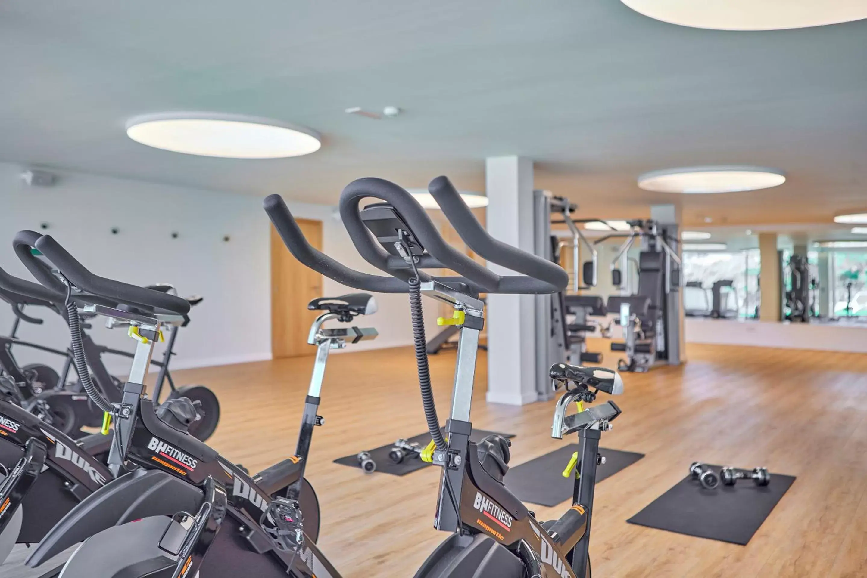 Fitness centre/facilities in Universal Hotel Lido Park & Spa Fitness centre/facilities in Universal Hotel Lido Park & Spa