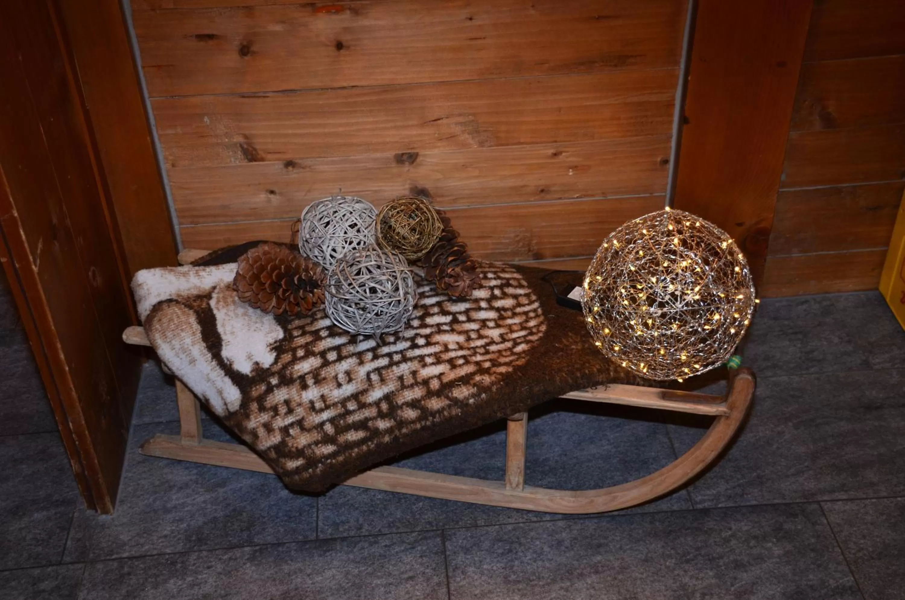 Decorative detail in Hotel Belmont