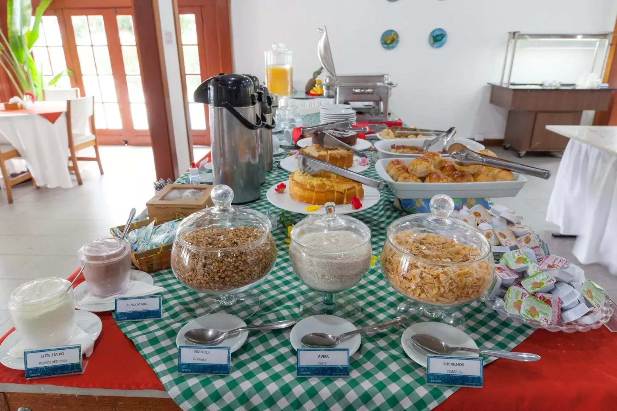 Buffet breakfast, Food in Samba Angra dos Reis