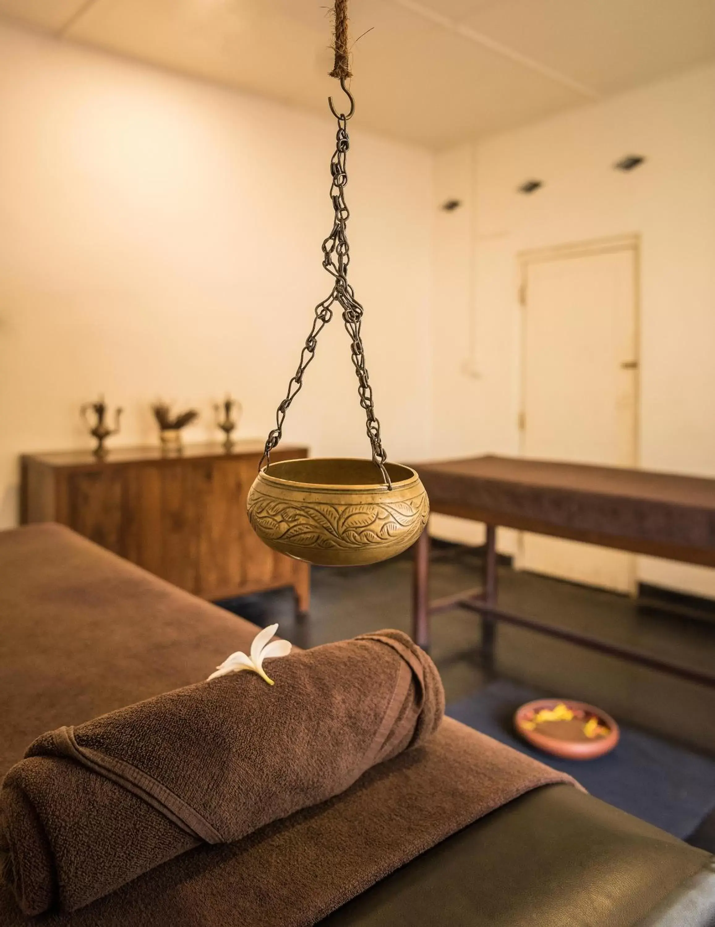 Massage in Jetwing Ayurveda Pavilions - Full Board & Treatments
