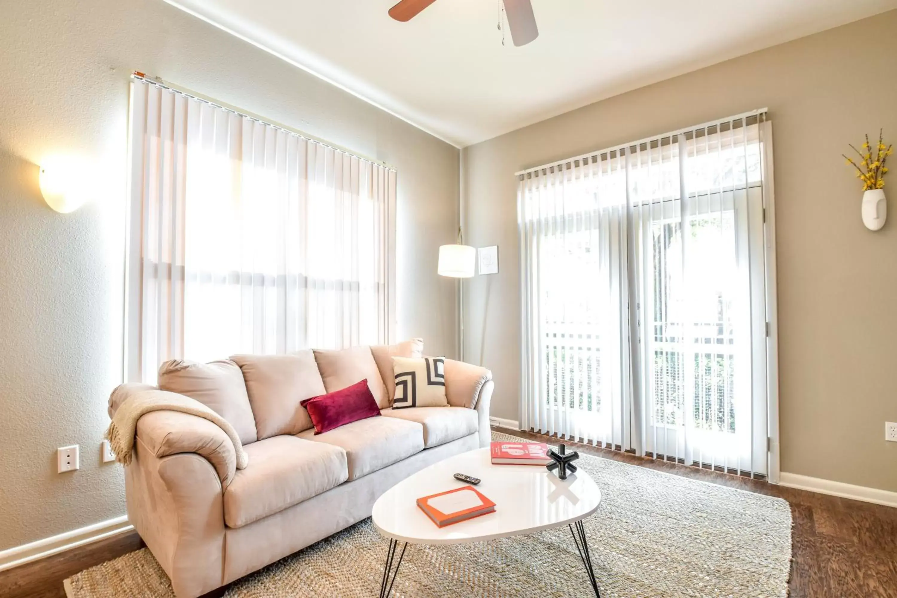 Living room, Seating Area in Kasa Legacy Town Center Plano