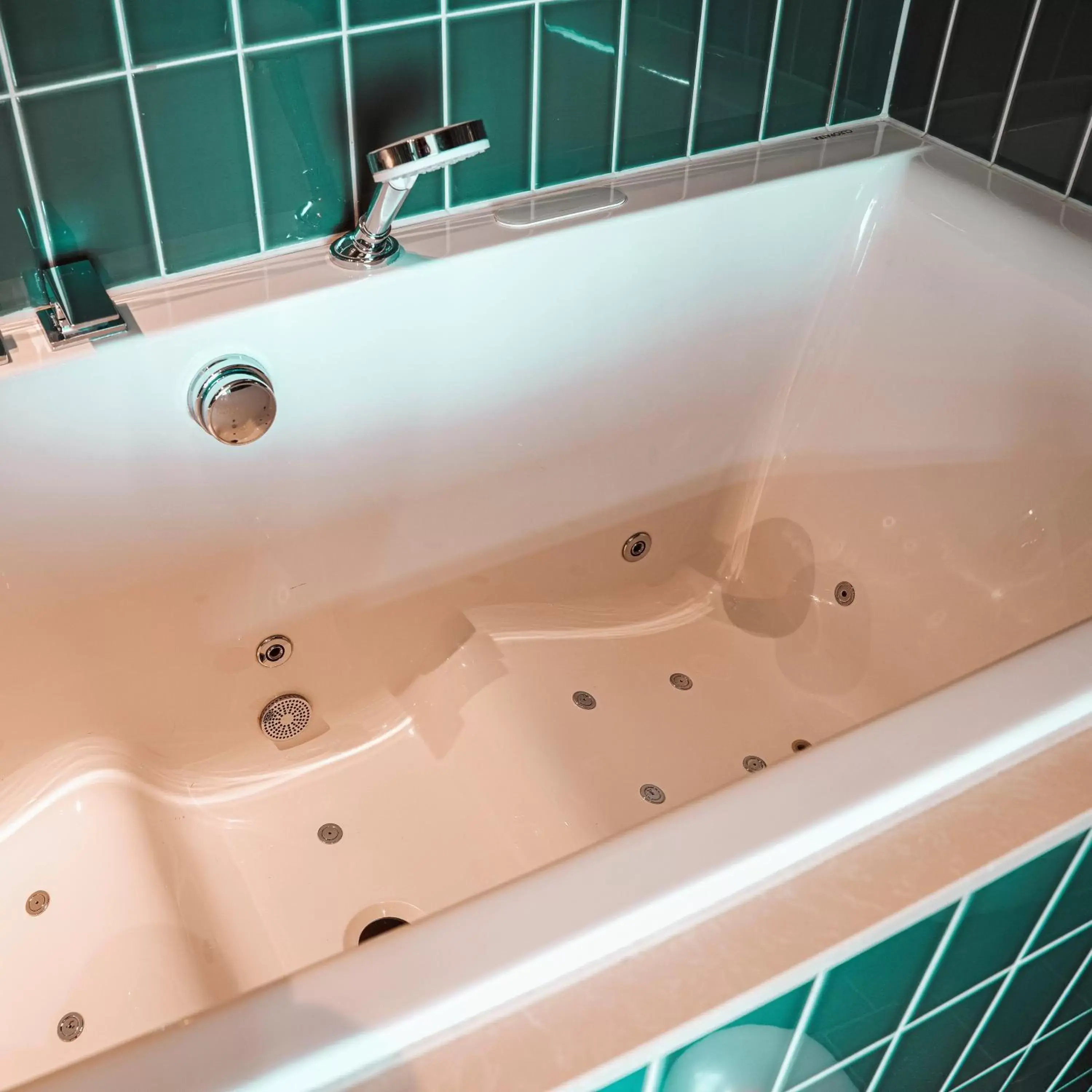 Bath, Bathroom in Olympic Hotel
