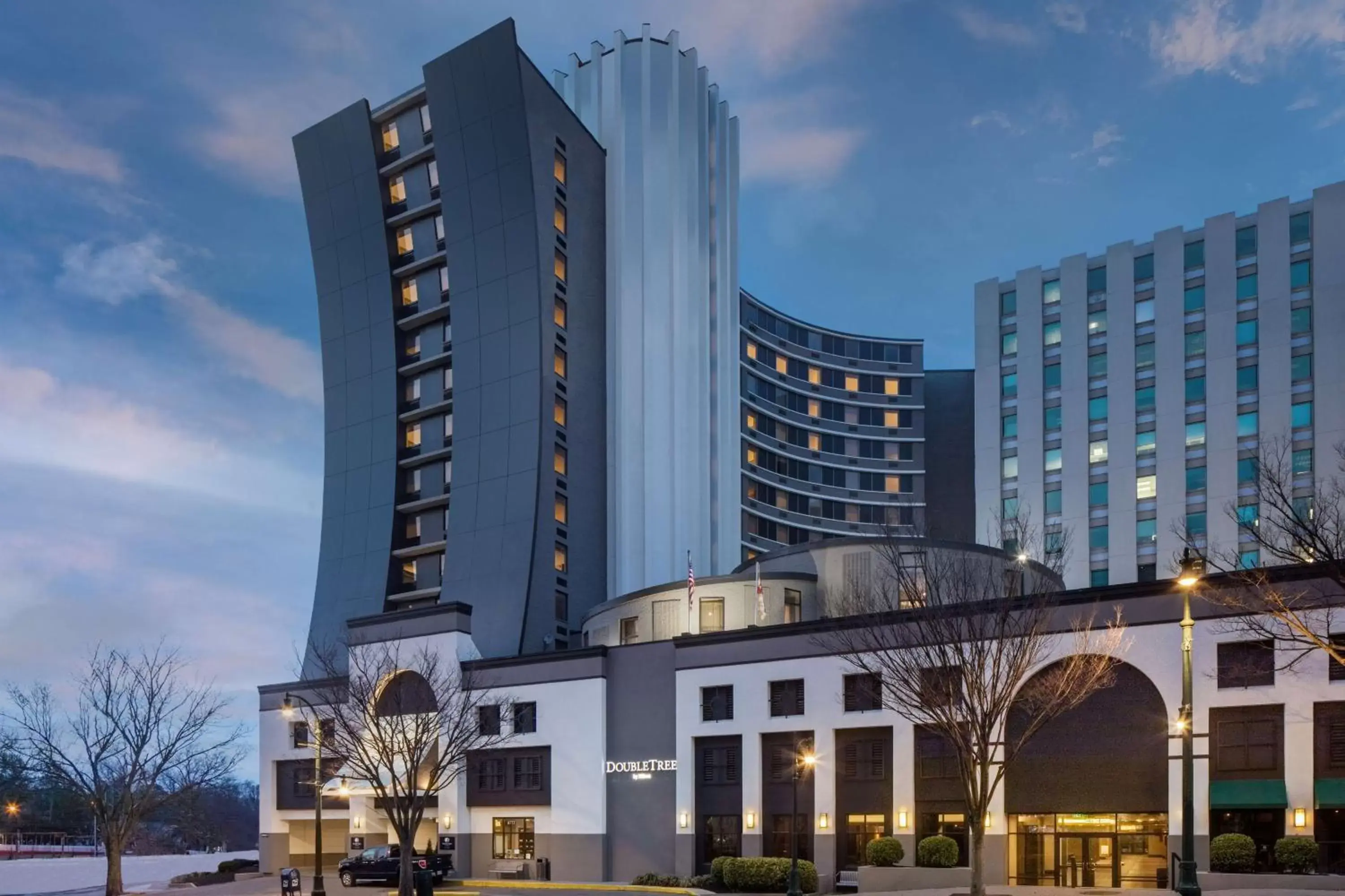 Property Building in DoubleTree by Hilton Silver Spring Washington DC North