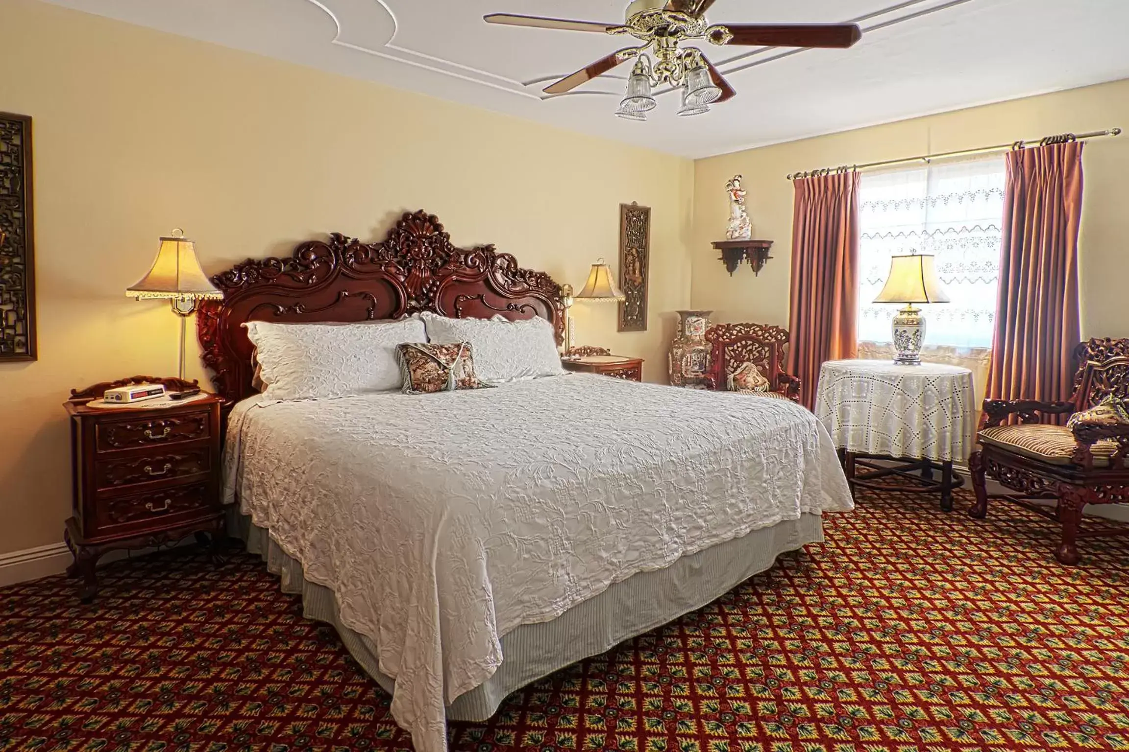 Photo of the whole room, Bed in Rose Manor Bed & Breakfast