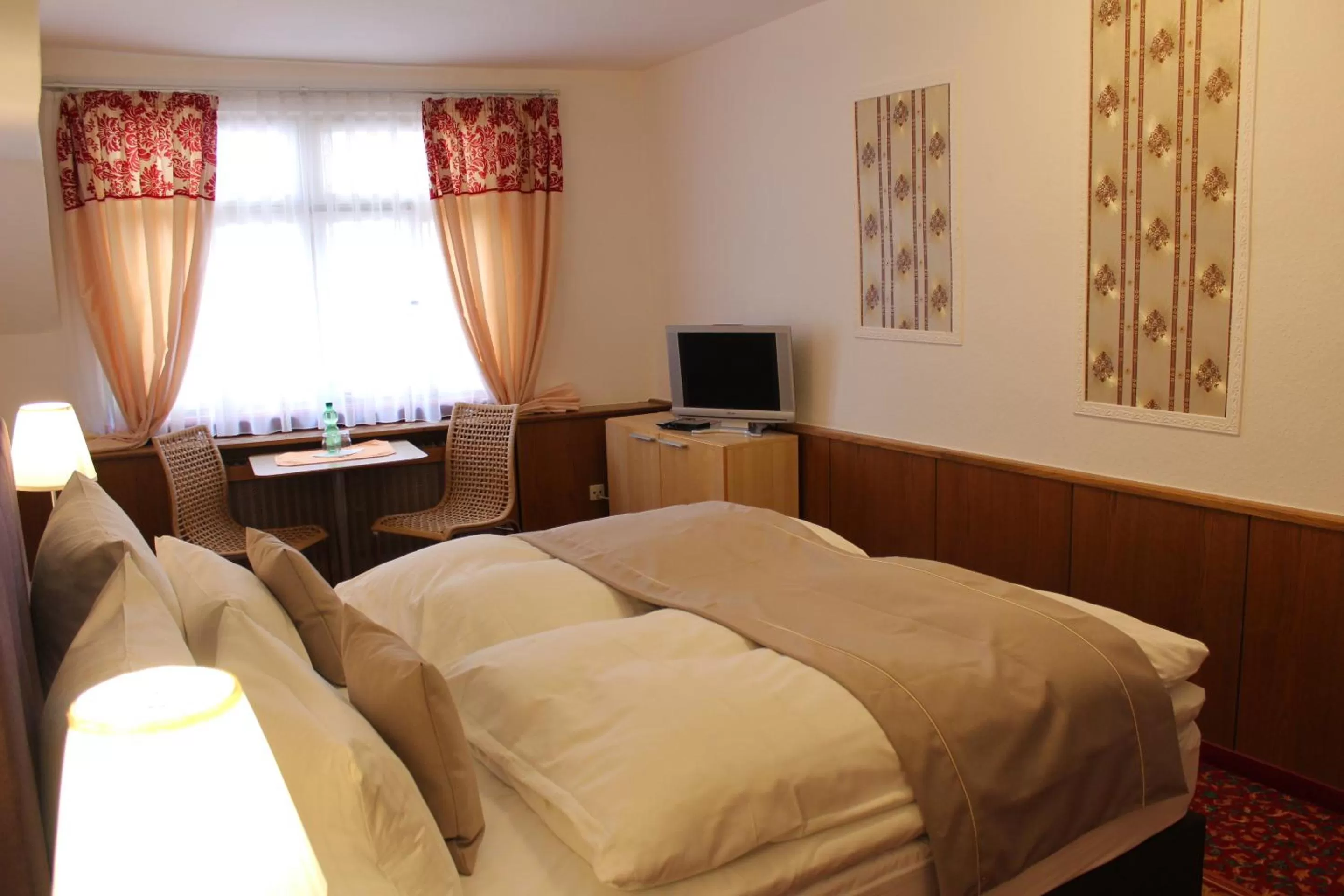 Bedroom, Bed in Hotel Garni Ratstube