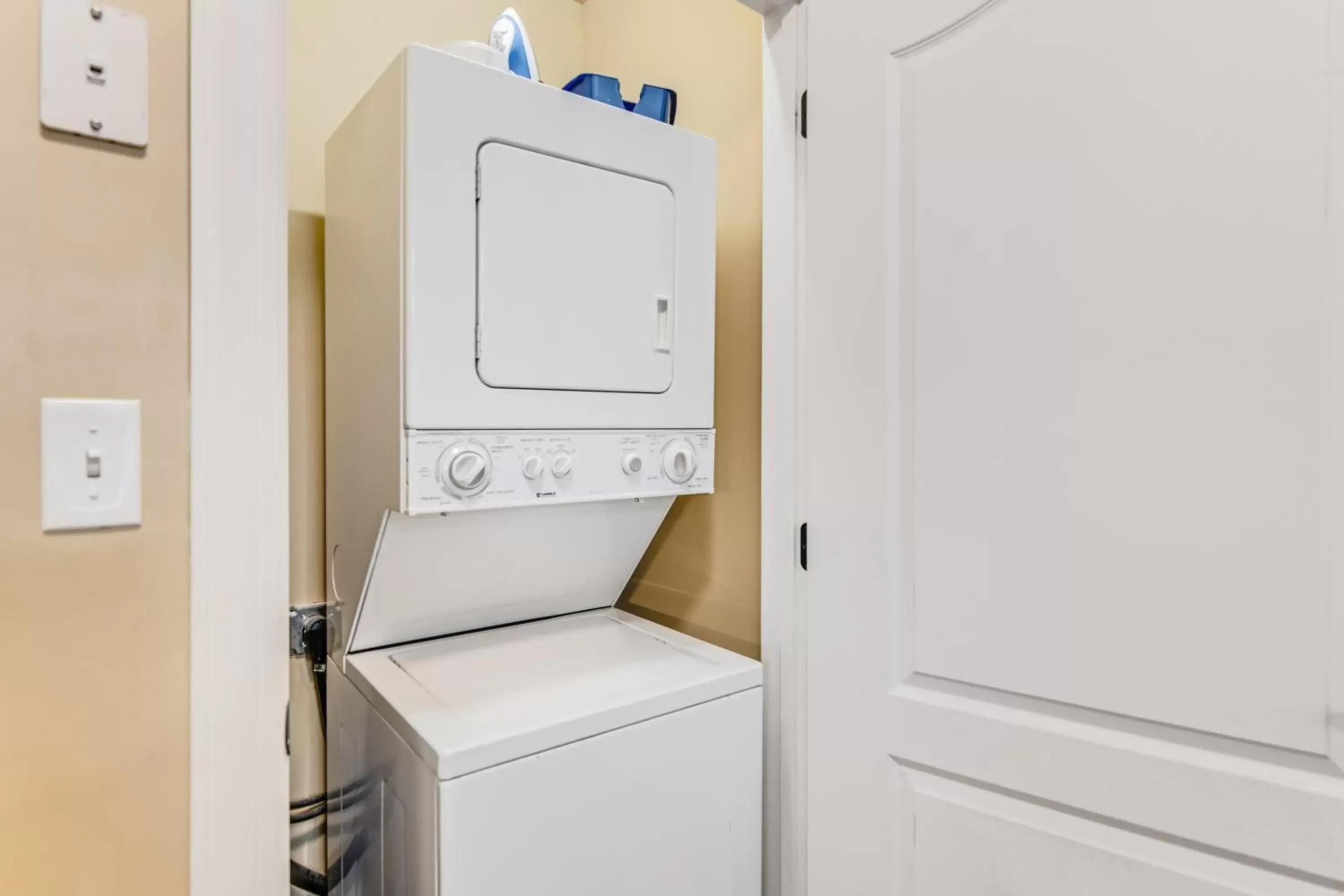 Bathroom in Summit Manor Condos Unit B3052