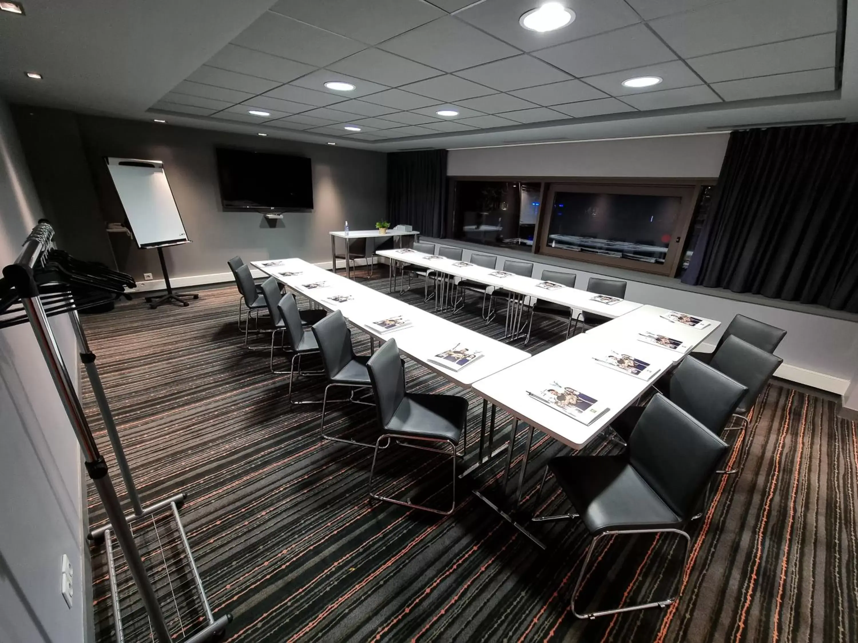 Meeting/conference room in ibis Styles Caen centre gare