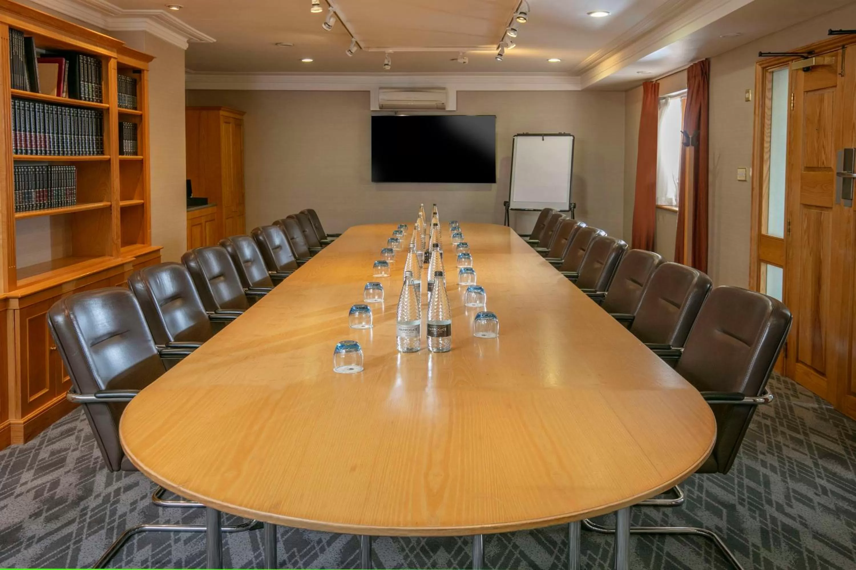 Meeting/conference room in Oxford Belfry Hotel & Spa