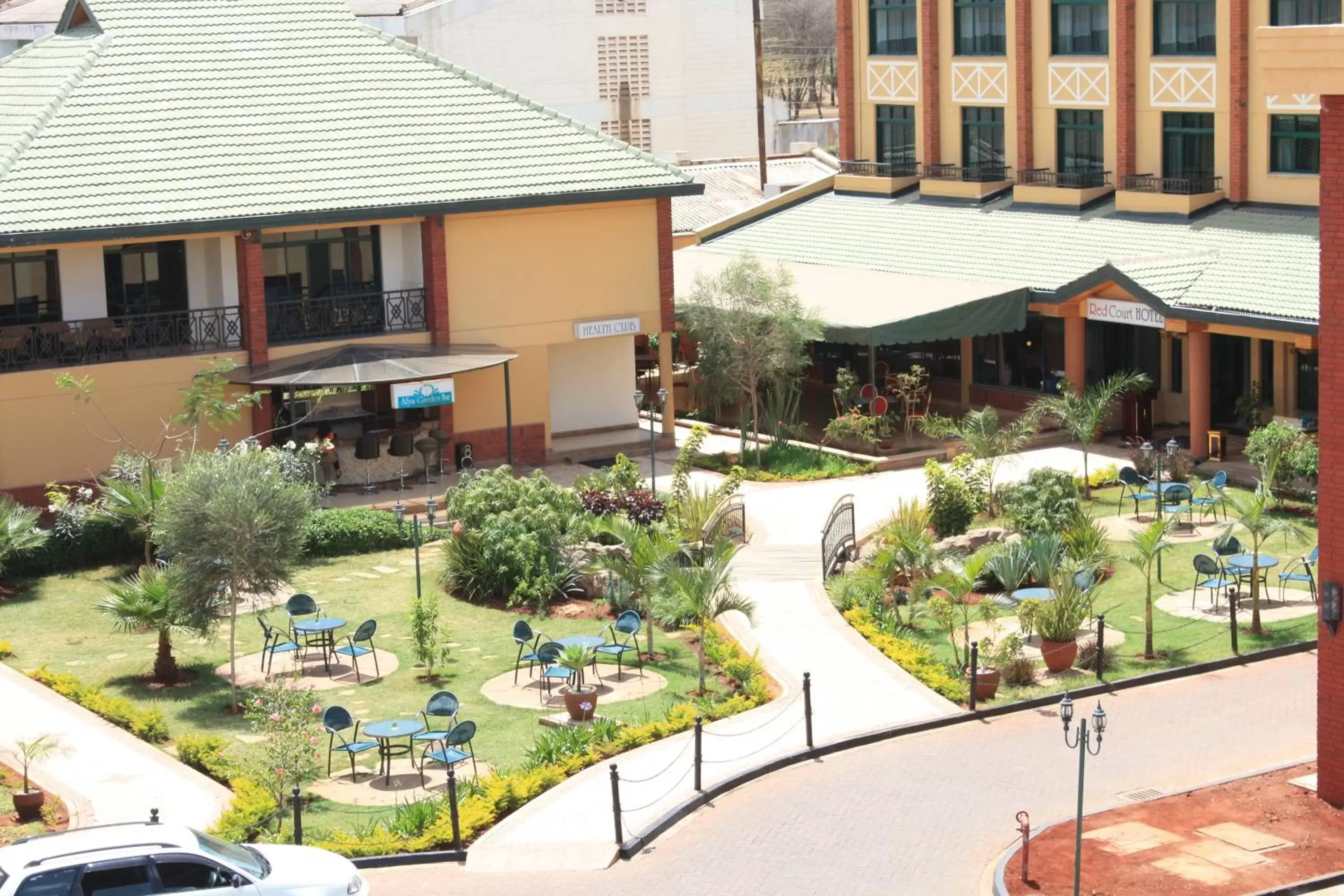 Facade/entrance, Pool View in Boma Inn Nairobi