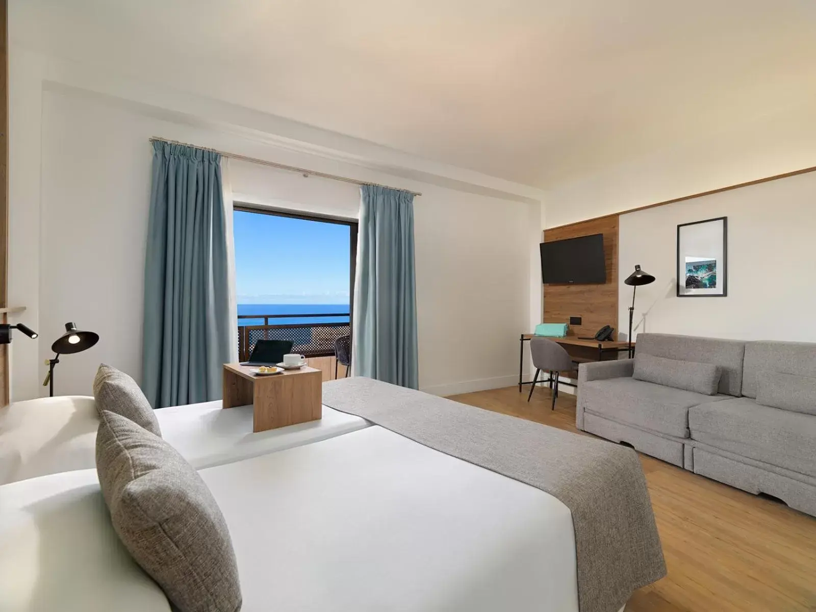 Bedroom, Bed in FERGUS Puerto de la Cruz Bedroom, Bed in FERGUS Puerto de la Cruz