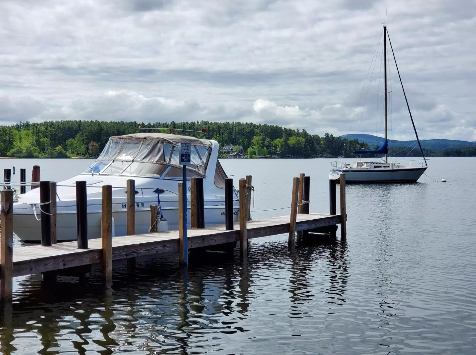 Lake view in Windrifter Resort