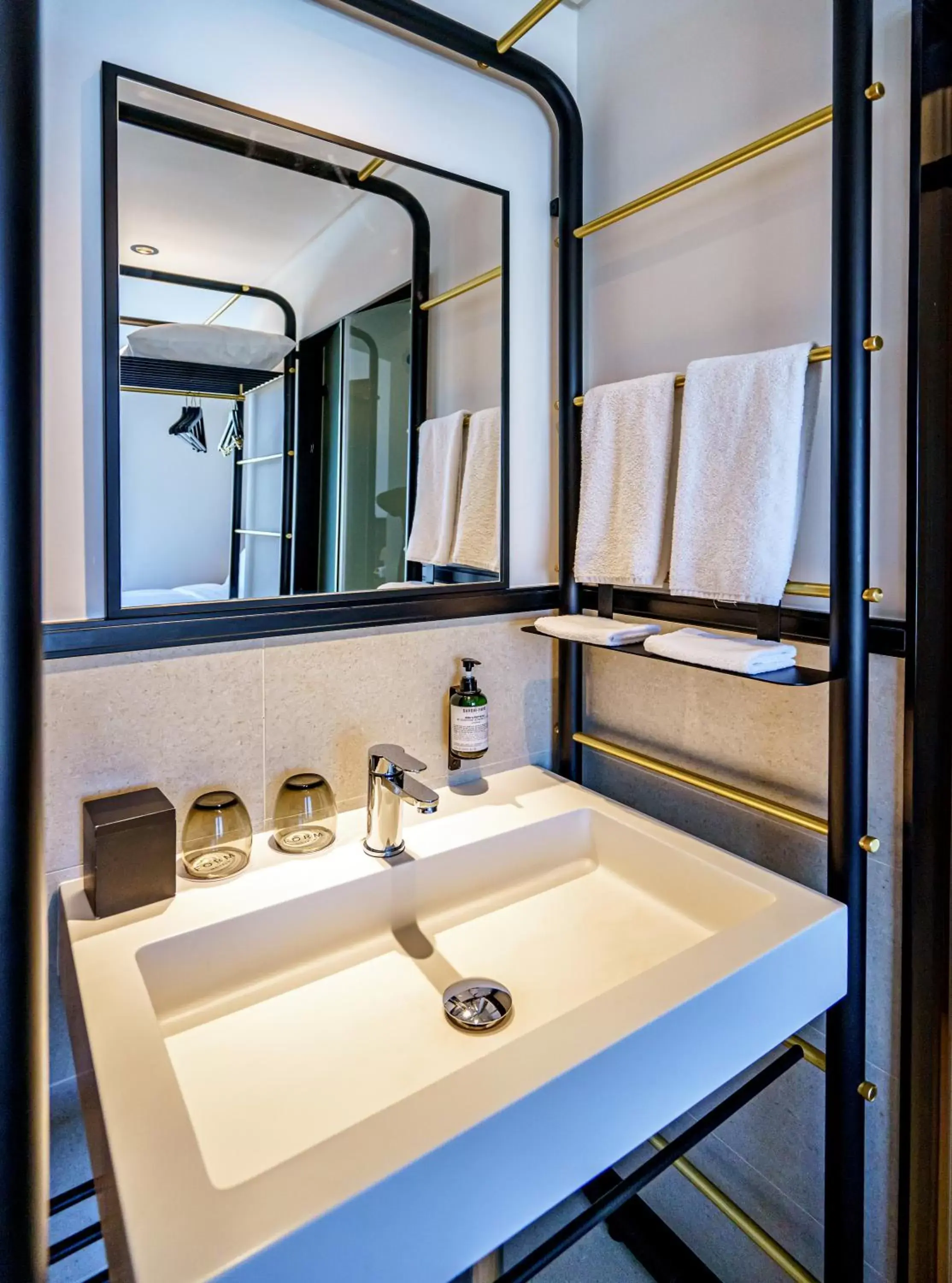 Decorative detail, Bathroom in FORM Hotel Dubai, a Member of Design Hotels