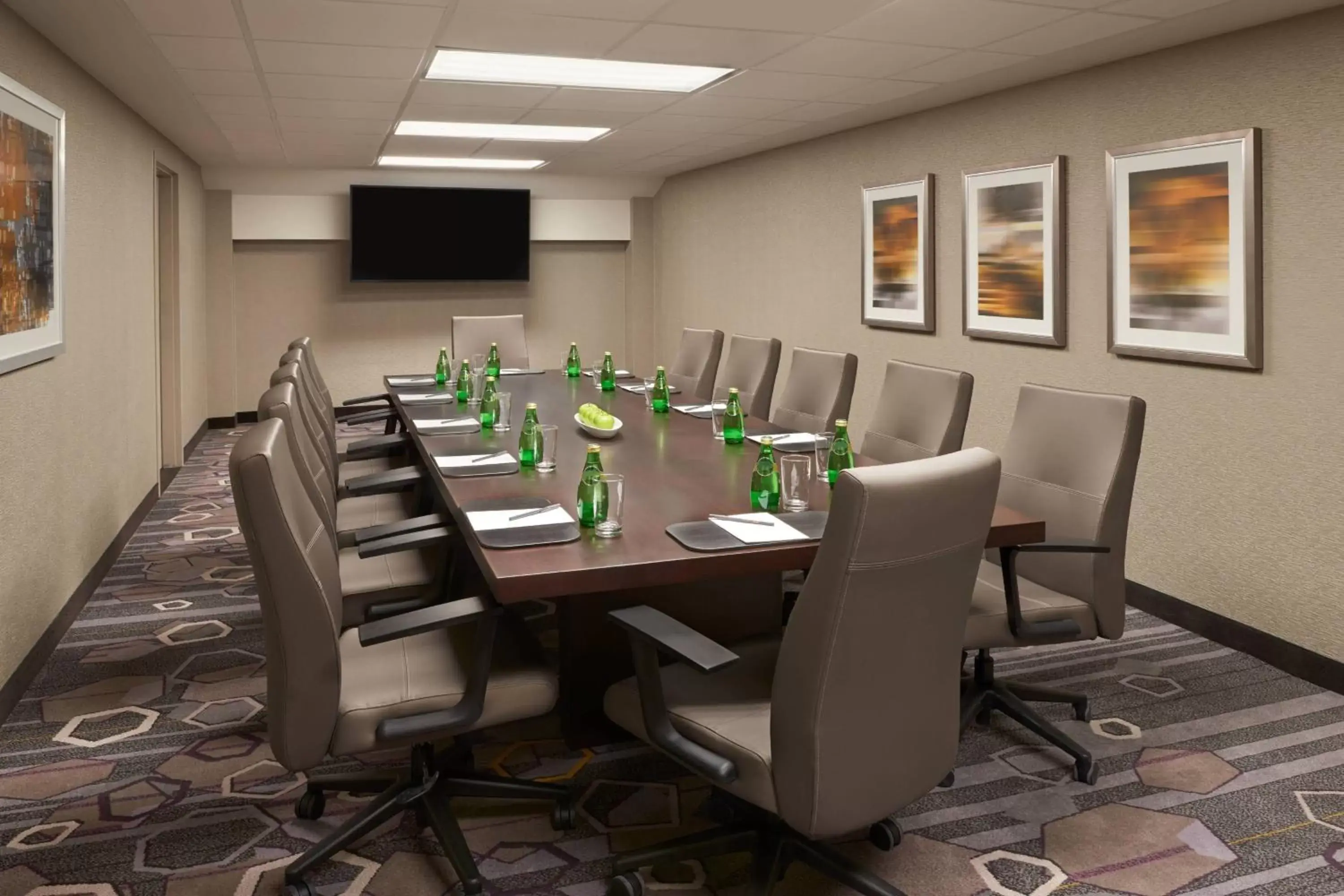 Meeting/conference room in TownePlace Suites by Marriott Oshawa