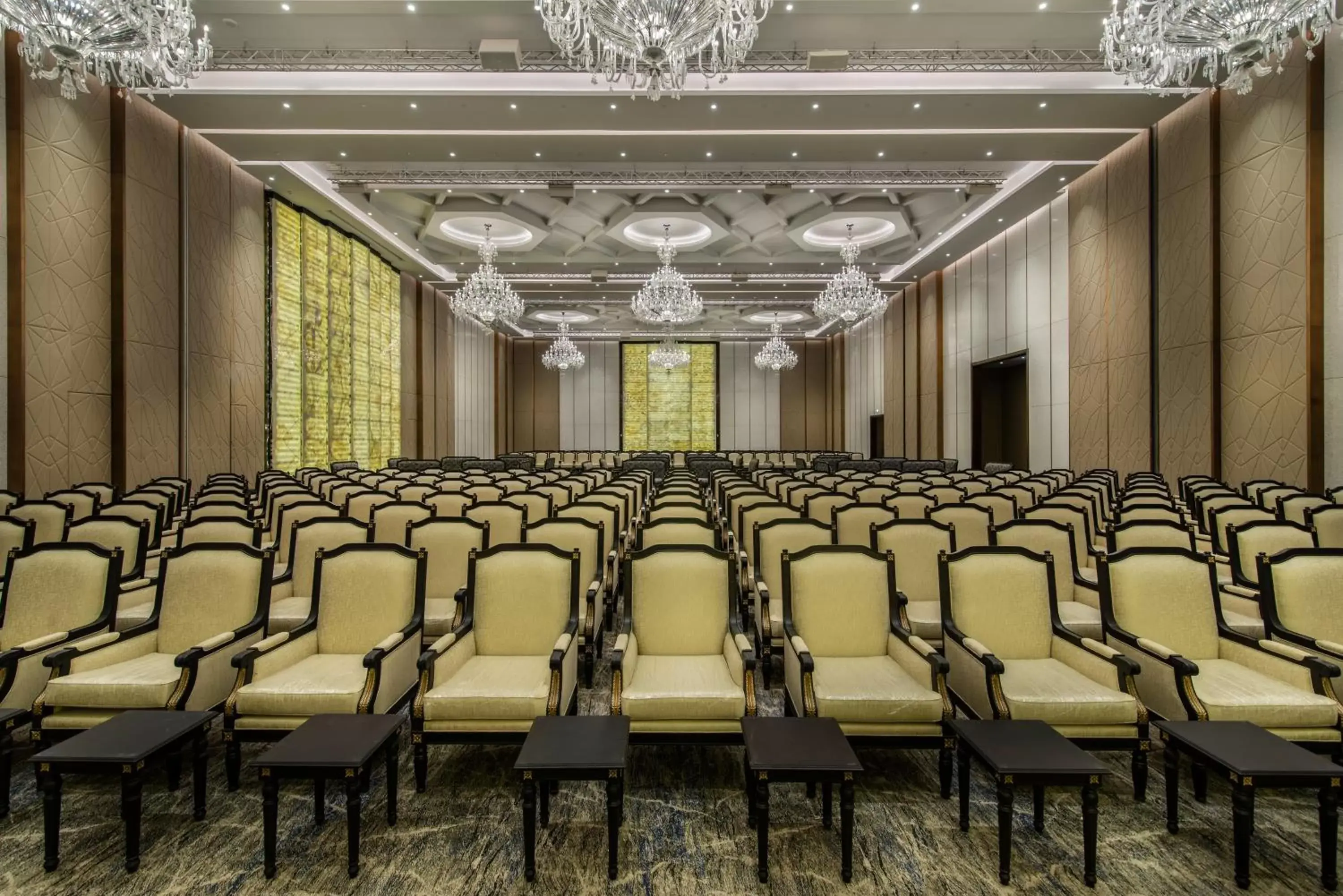 Meeting/conference room in Movenpick Hotel and Residences Riyadh