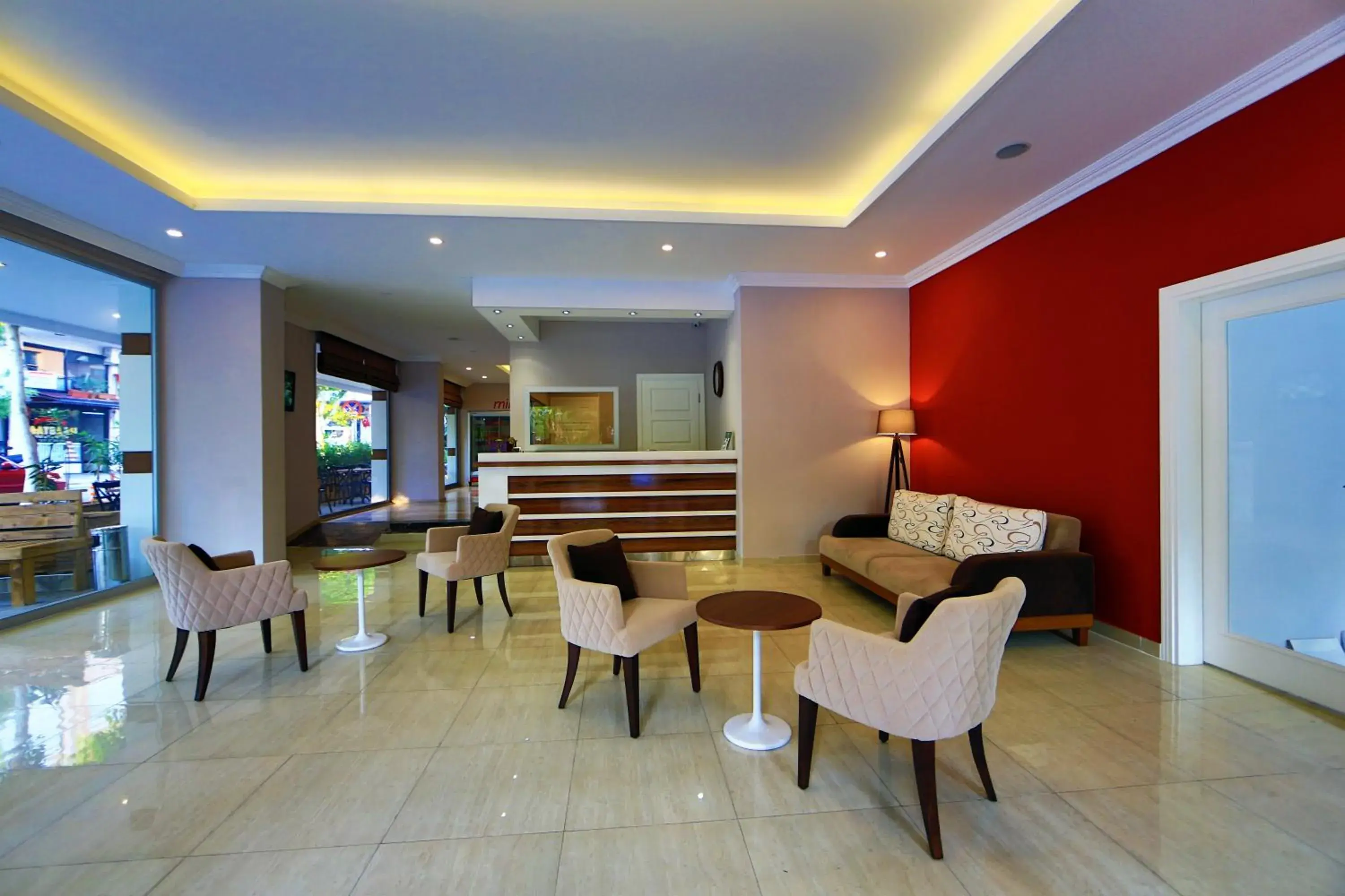Property building, Lounge/Bar in Perle Apart Hotel