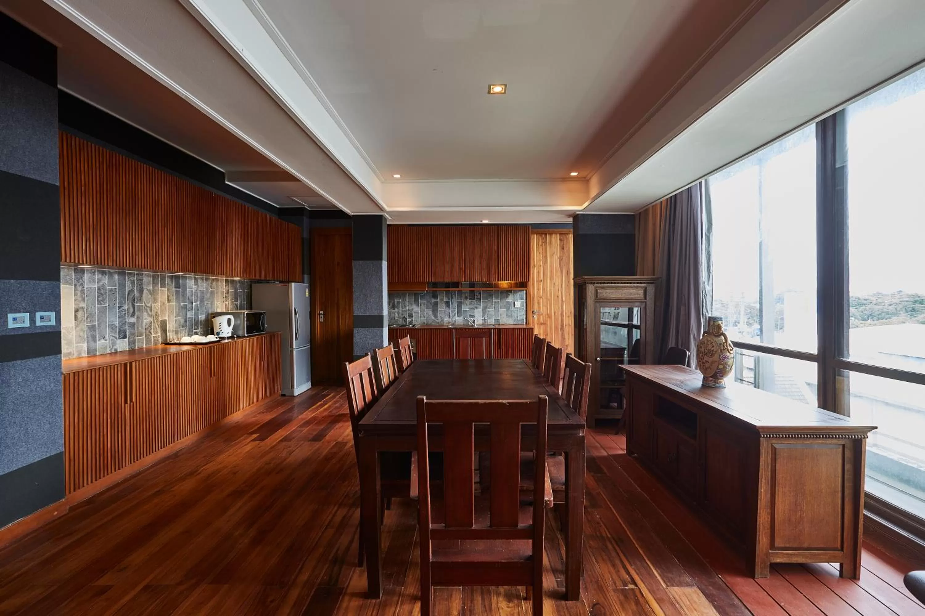 Kitchen or kitchenette in LUXX Langsuan Hotel - SHA Plus