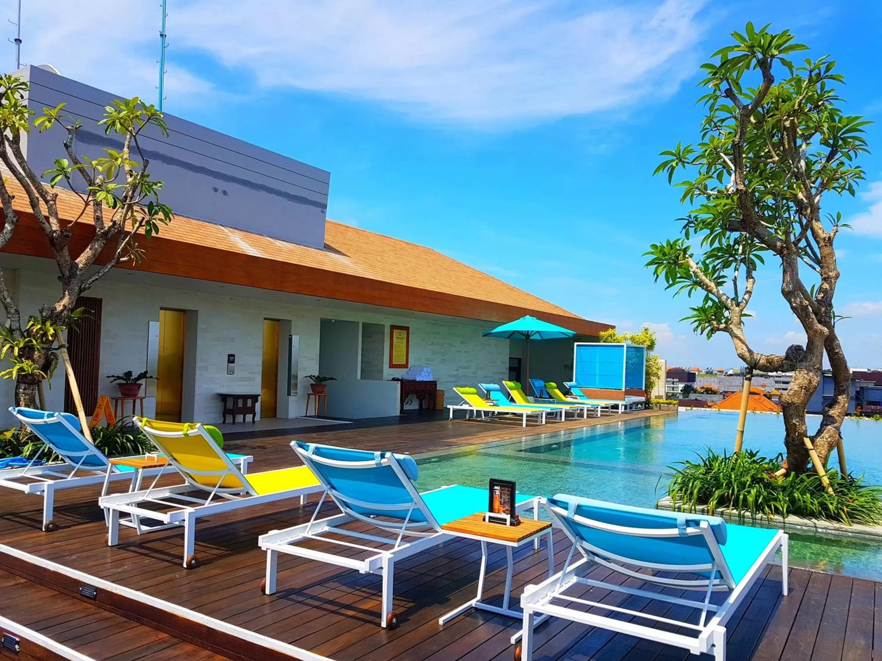 Swimming pool, Property Building in Rama Residence Padma