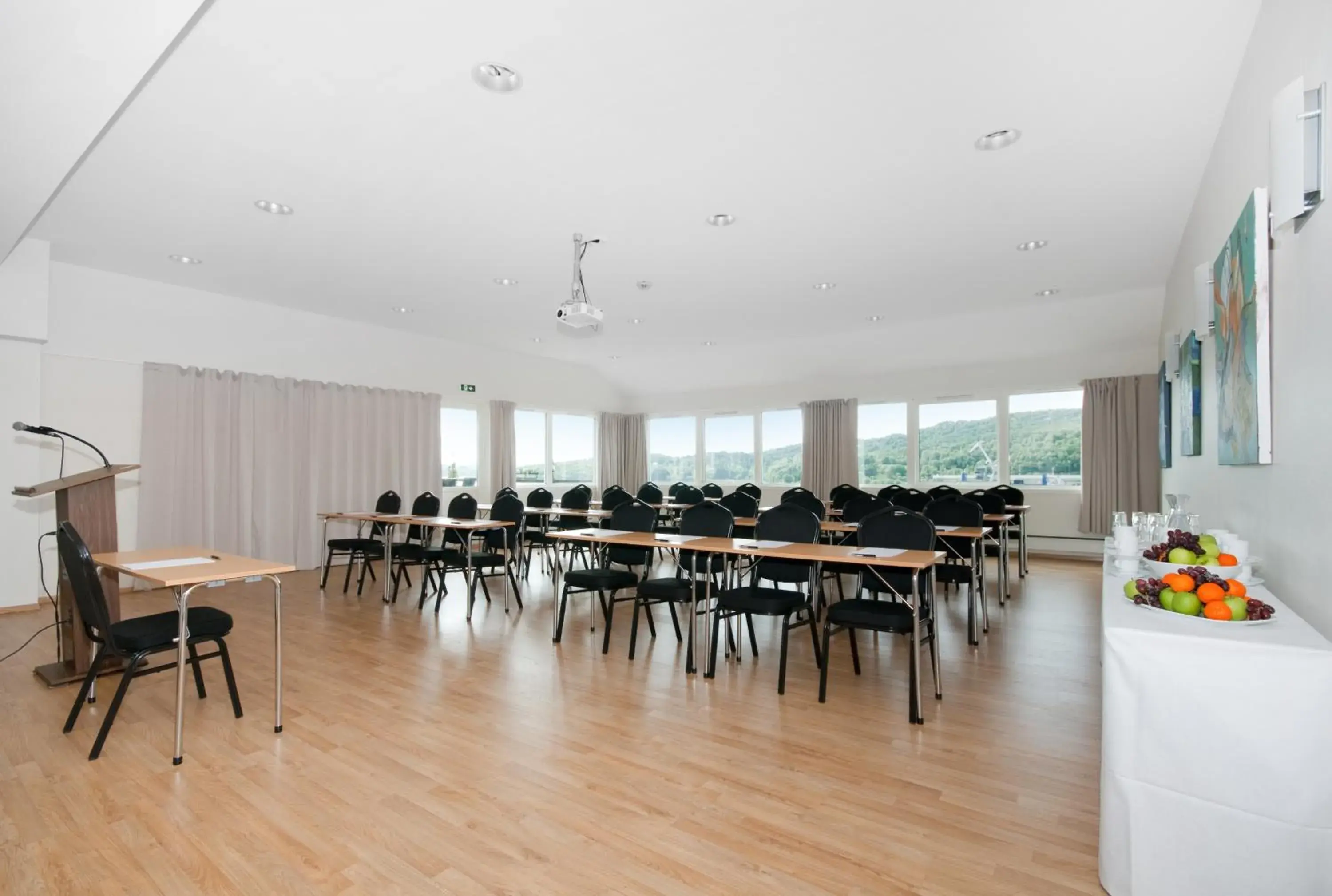 Meeting/conference room in Farsund Fjordhotel