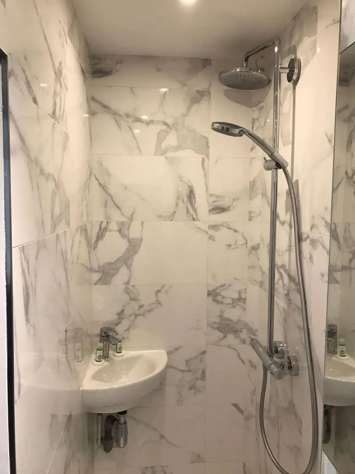 Shower, Bathroom in Grand Hotel Nouvel Opera