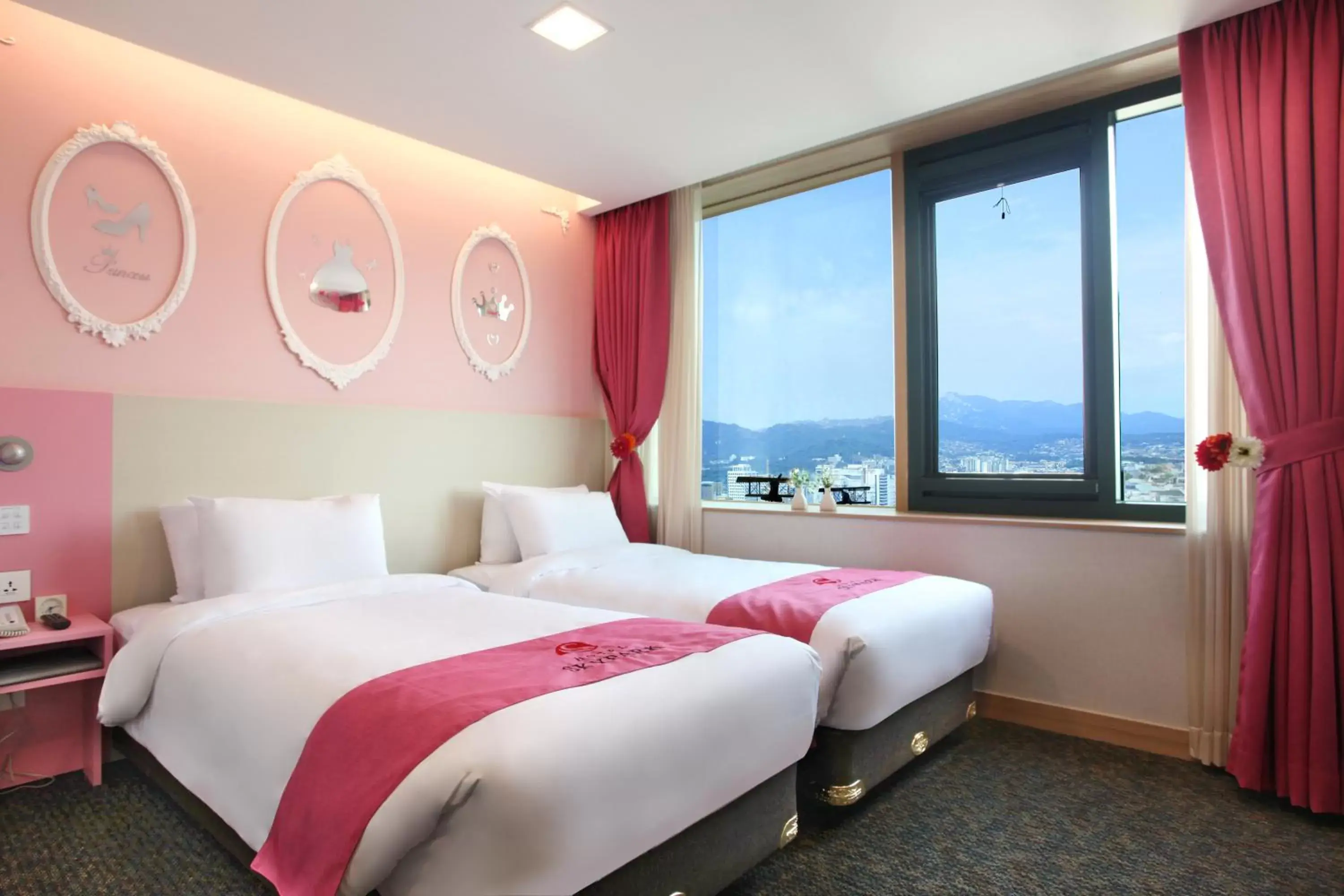 Bedroom, Room Photo in Hotel Skypark Kingstown Dongdaemun