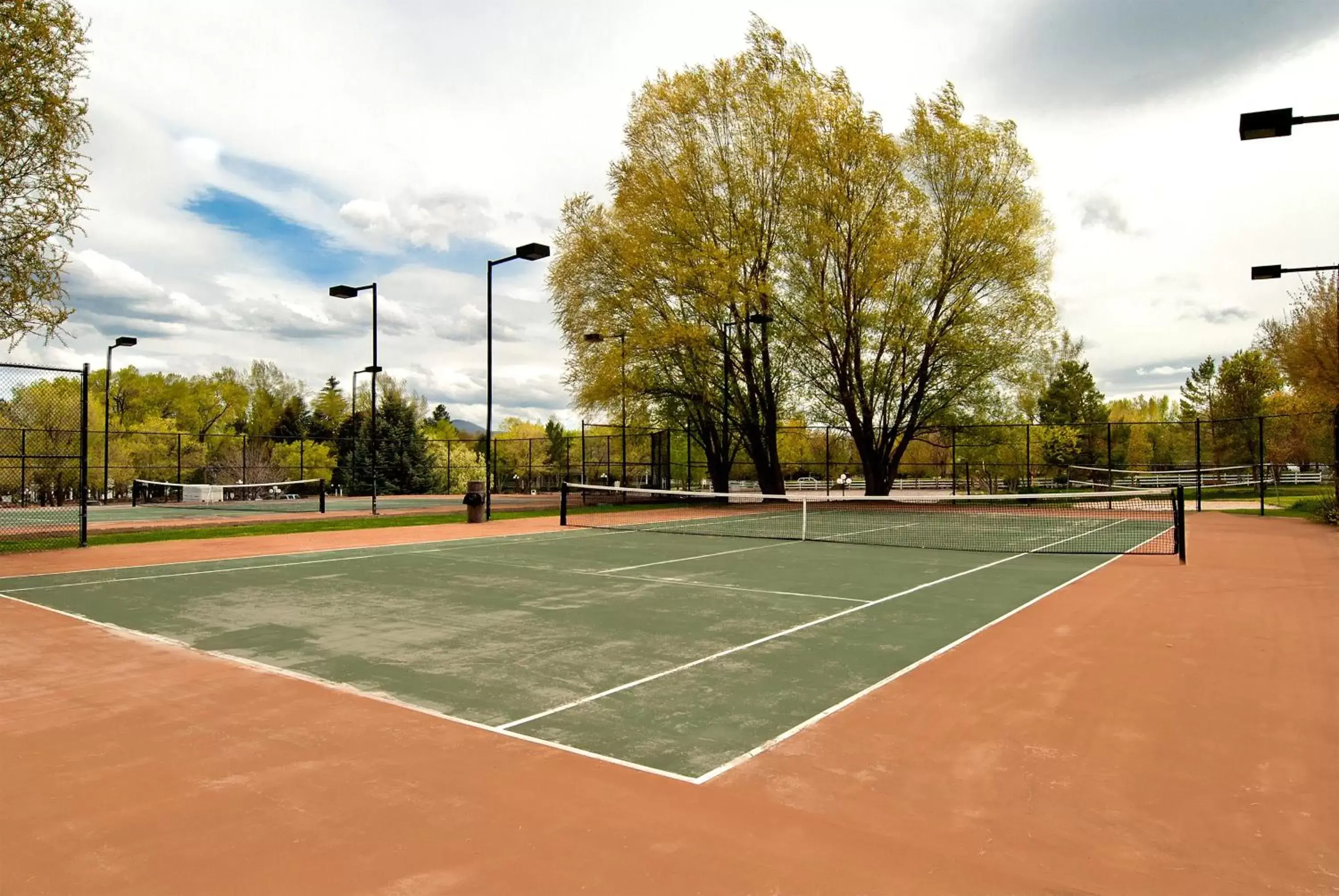 Tennis court, Tennis/Squash in Zermatt Utah Resort & Spa Trademark Collection by Wyndham