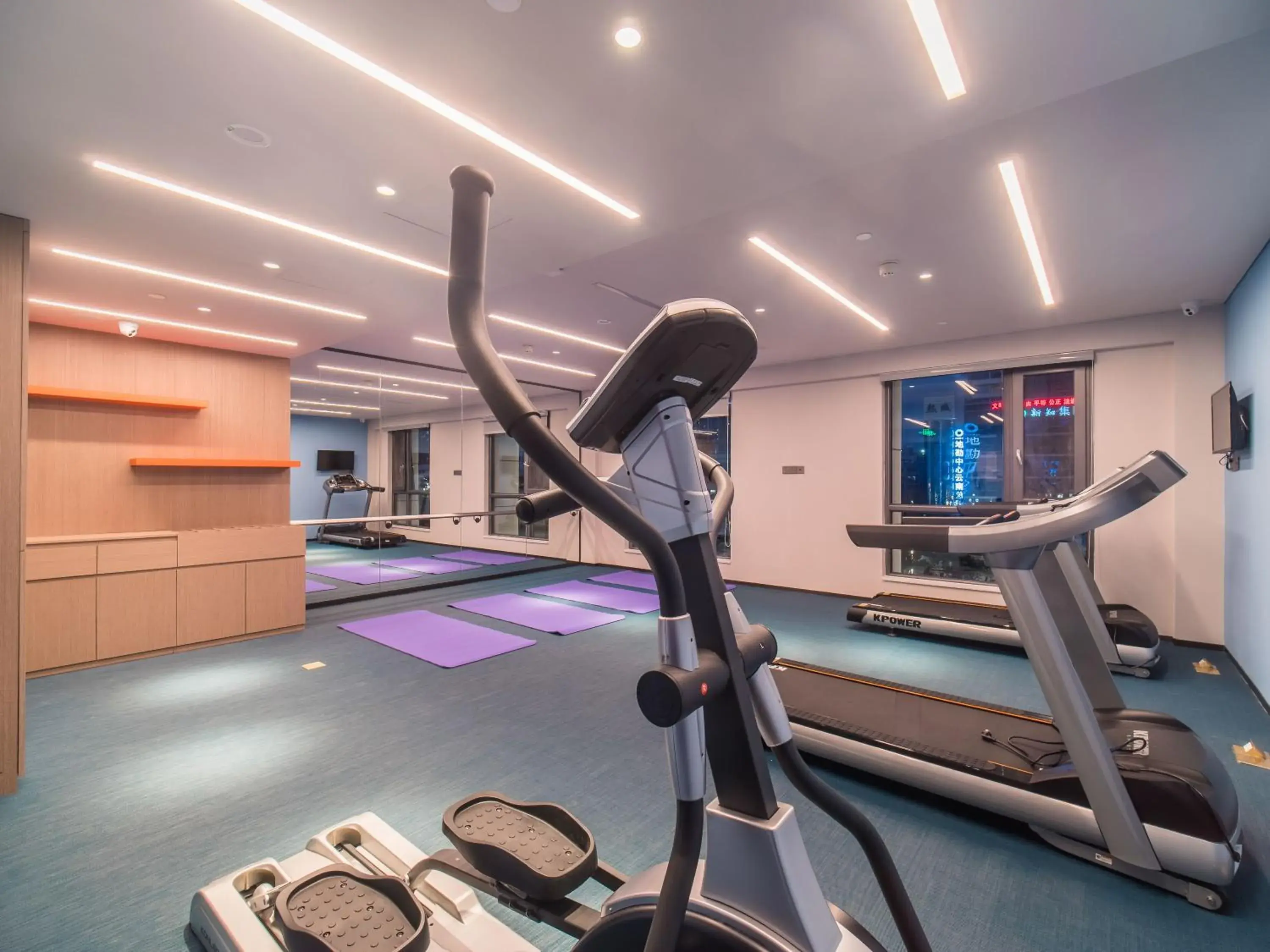 Fitness centre/facilities, Fitness Center/Facilities in Holiday Inn Express Kunming West, an IHG Hotel