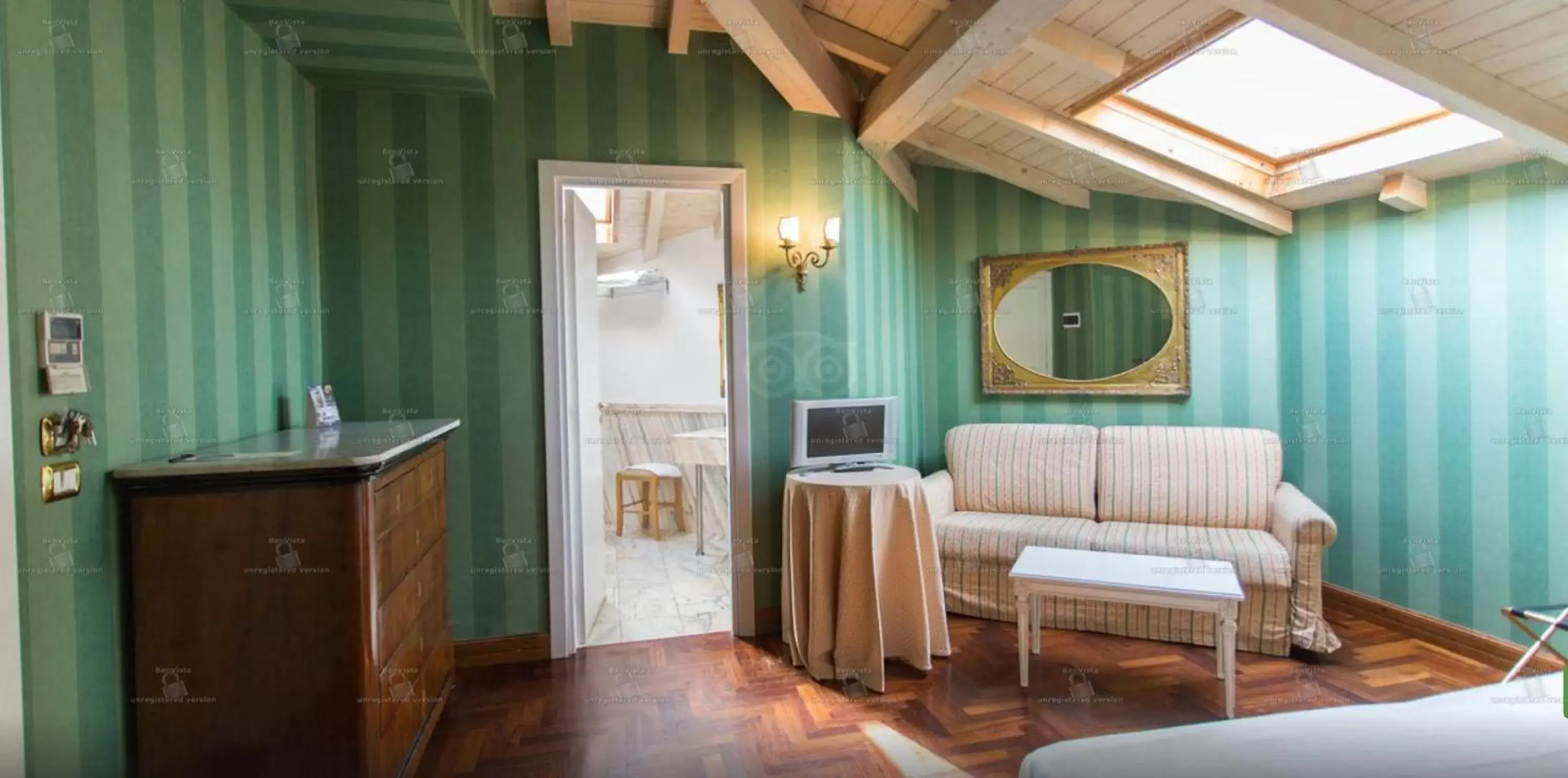 Bathroom, Seating Area in Hotel Villa del Bosco