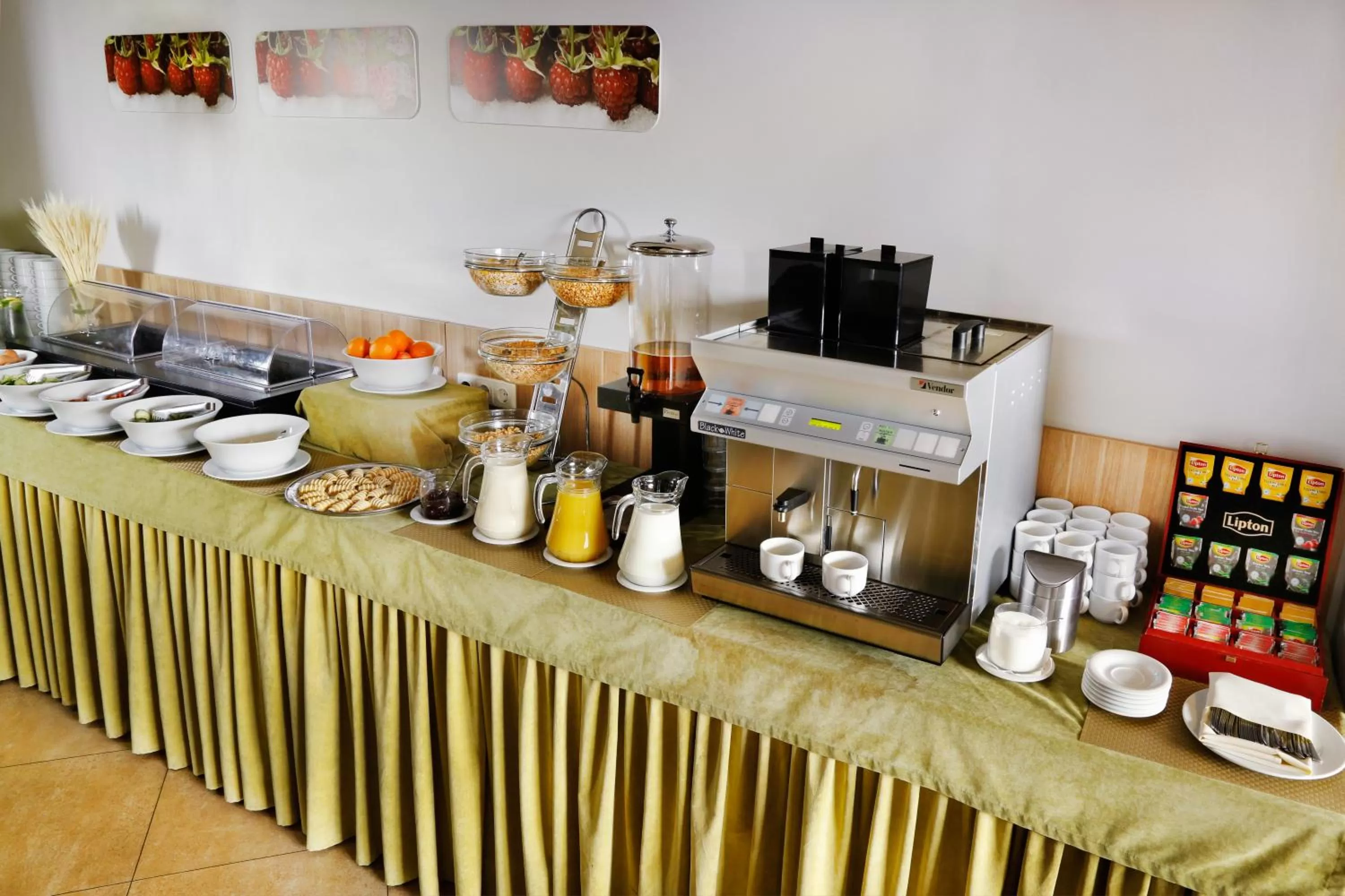 Restaurant/places to eat in Green Vilnius Hotel