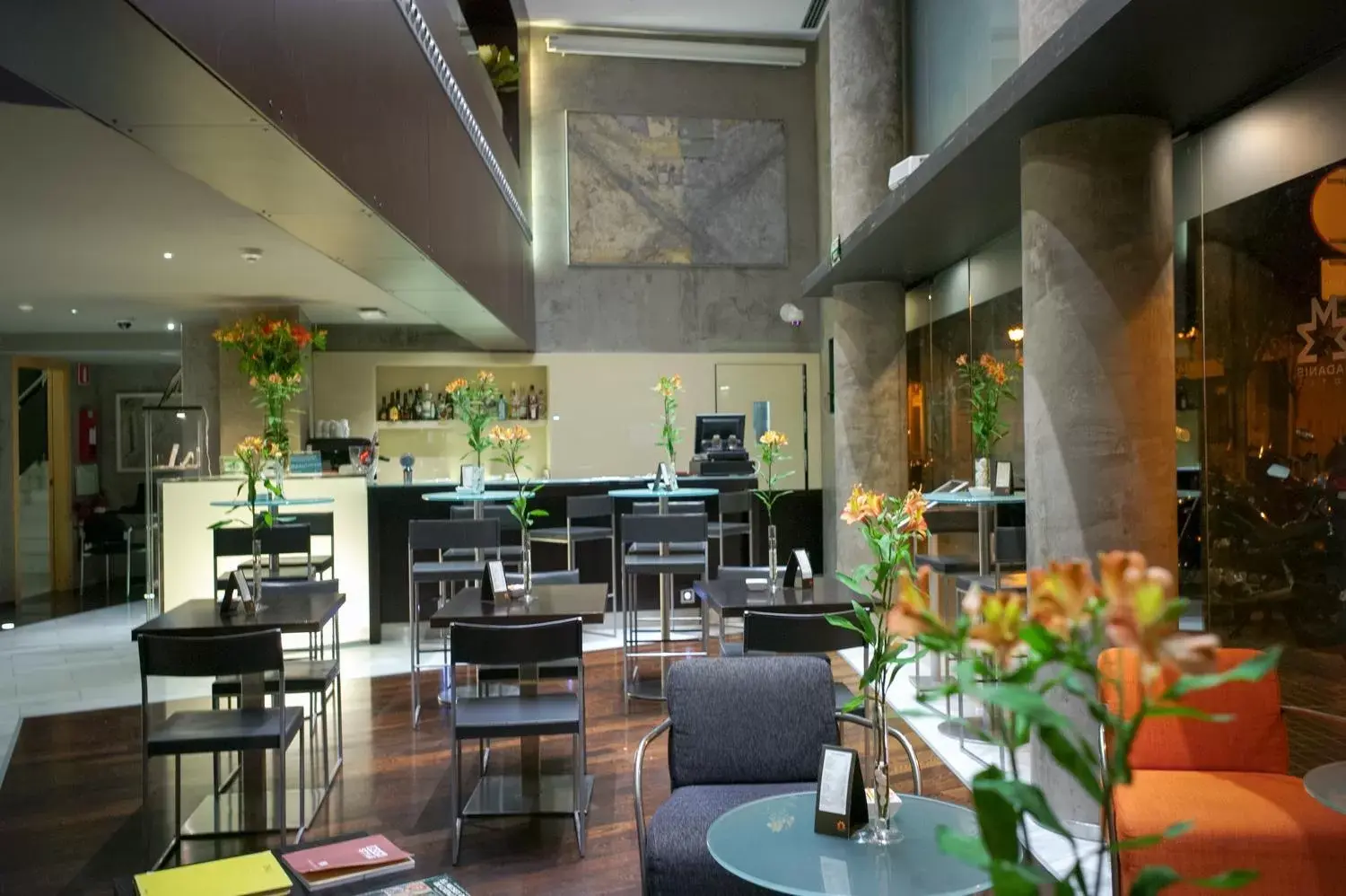 Lounge or bar, Restaurant/Places to Eat in Hotel Madanis