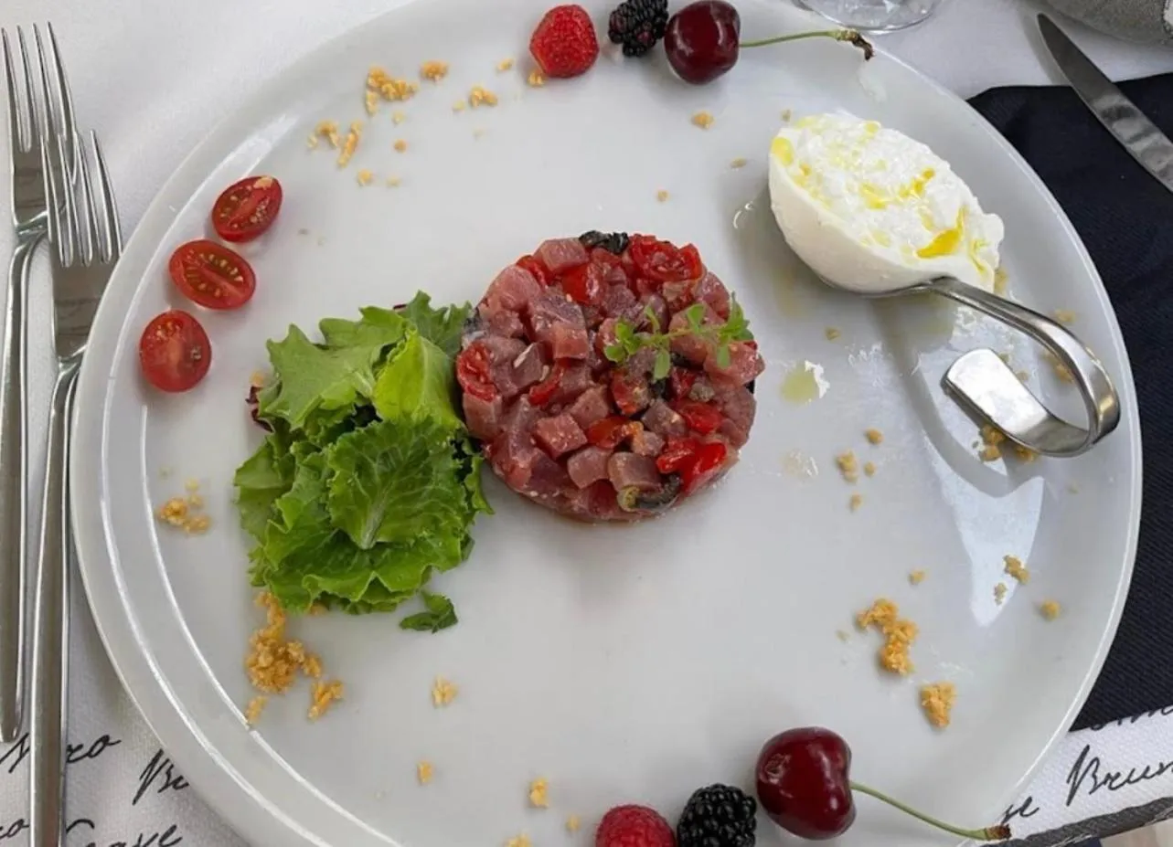 Restaurant/places to eat in Hotel La Pineta