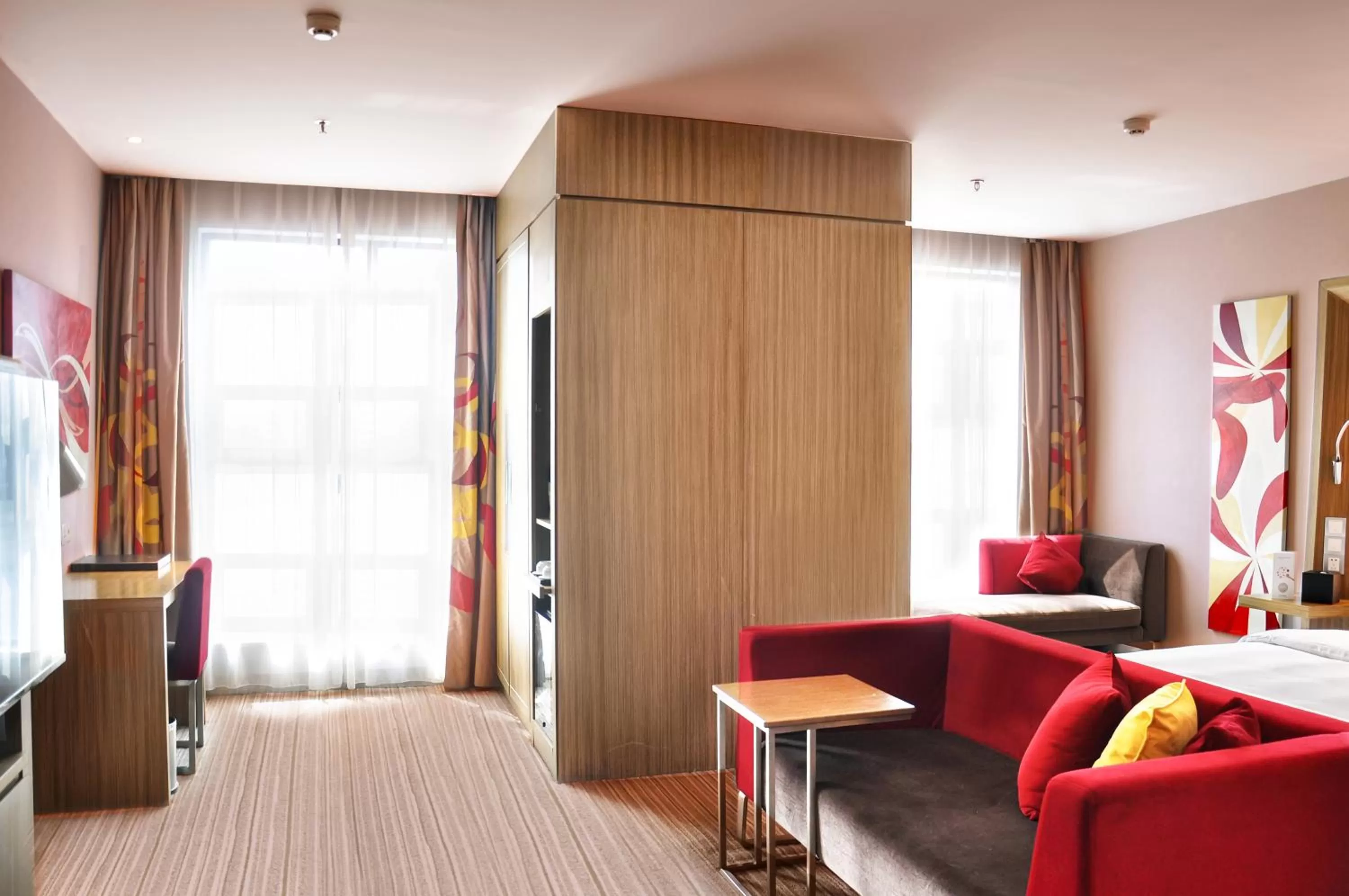 Seating area in Novotel Guiyang Downtown