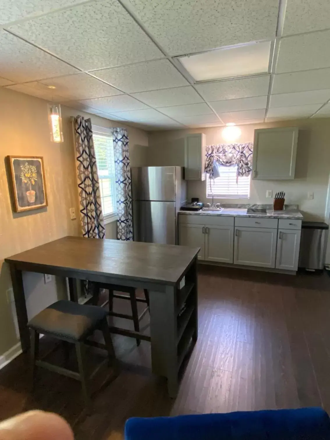 Kitchen or kitchenette, Kitchen/Kitchenette in Andy Griffith Parkway Inn