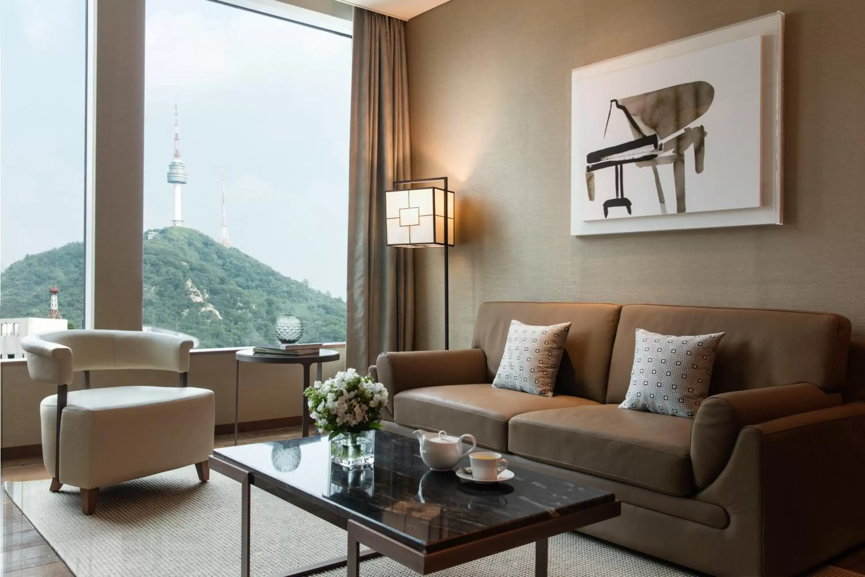 Living room, Seating Area in Courtyard by Marriott Seoul Namdaemun